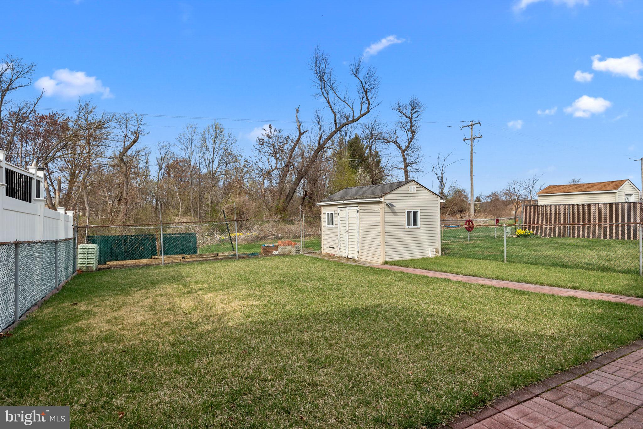 HIDDEN VALLEY - Residential