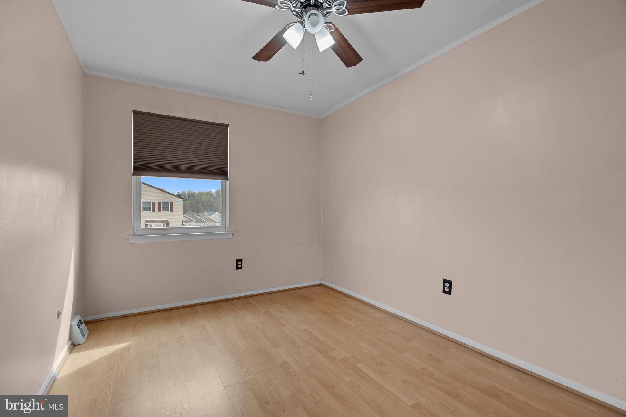 HIDDEN VALLEY - Residential