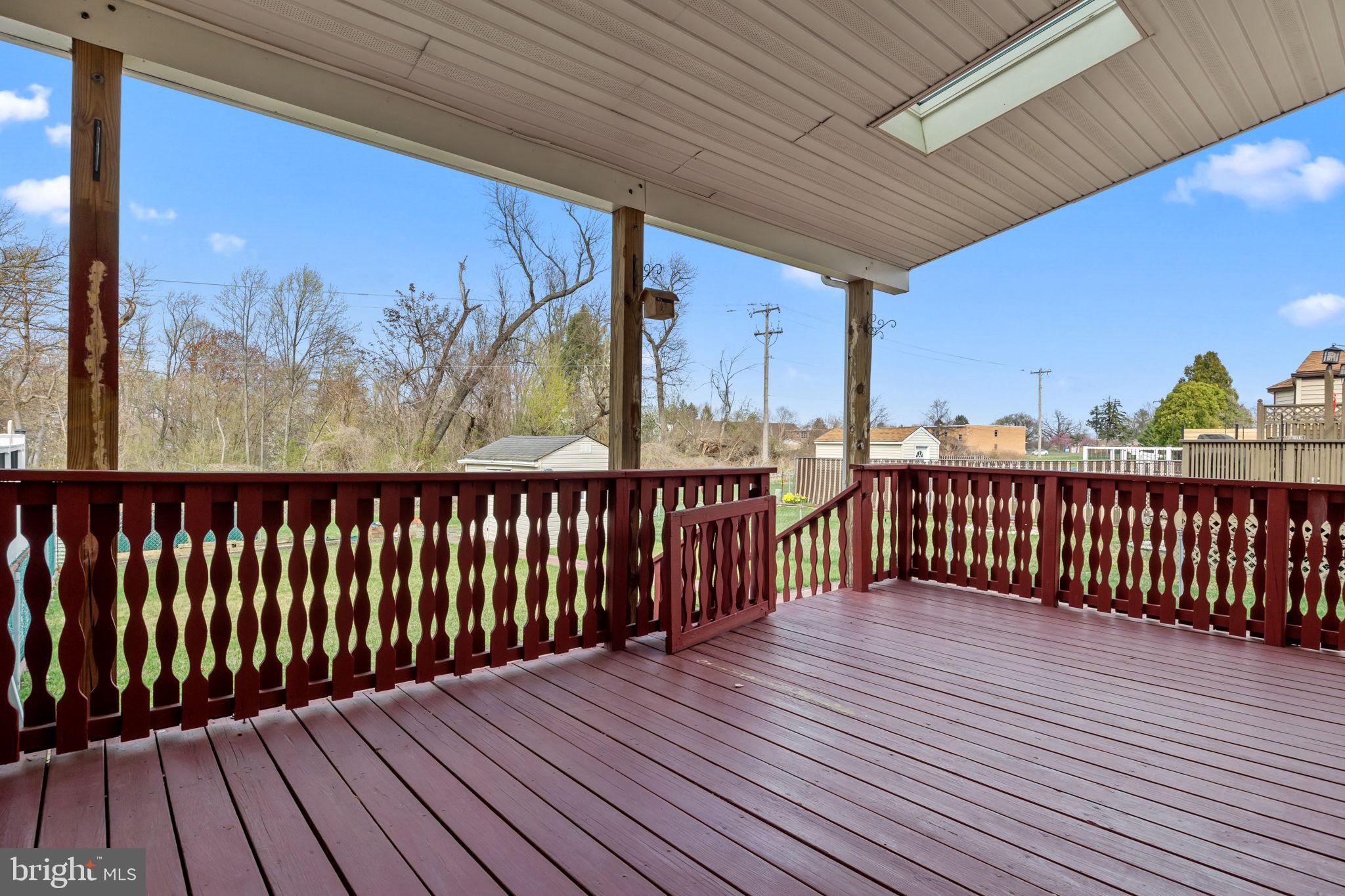 HIDDEN VALLEY - Residential