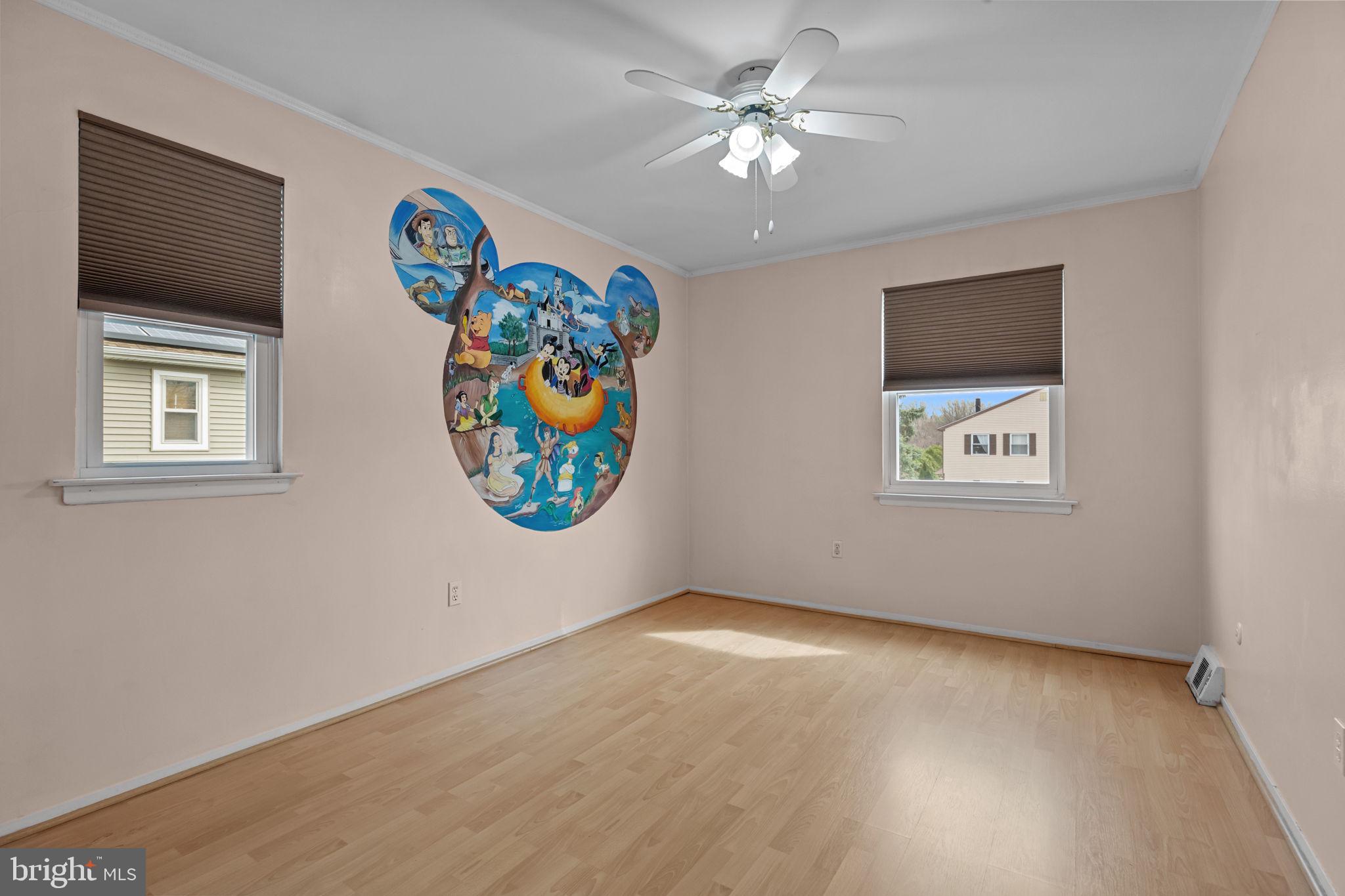 HIDDEN VALLEY - Residential