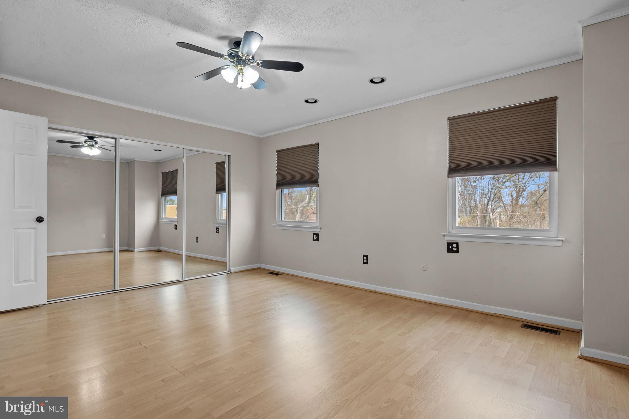 HIDDEN VALLEY - Residential