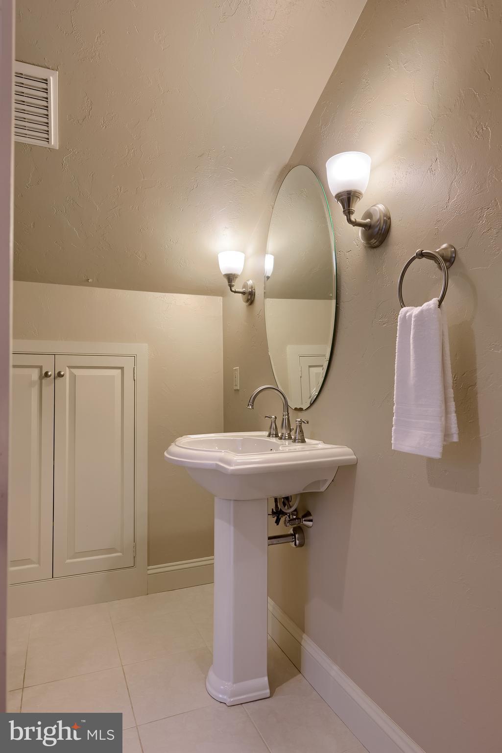 WYNDHAM HILLS - Residential