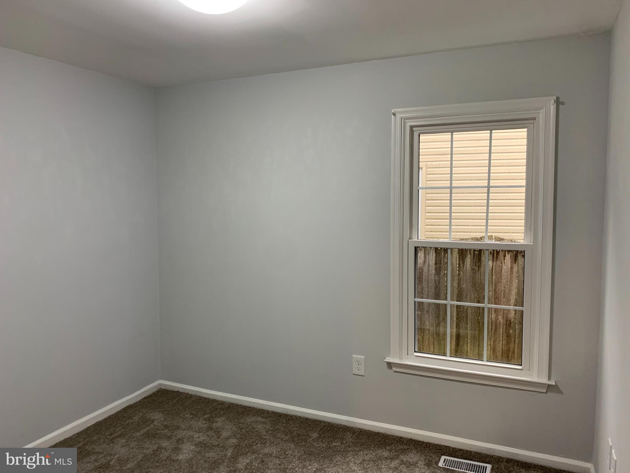 POTOMAC RIDGE - Residential Lease