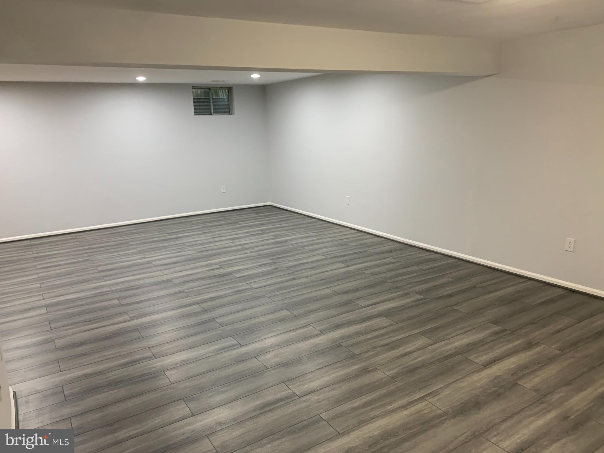 POTOMAC RIDGE - Residential Lease