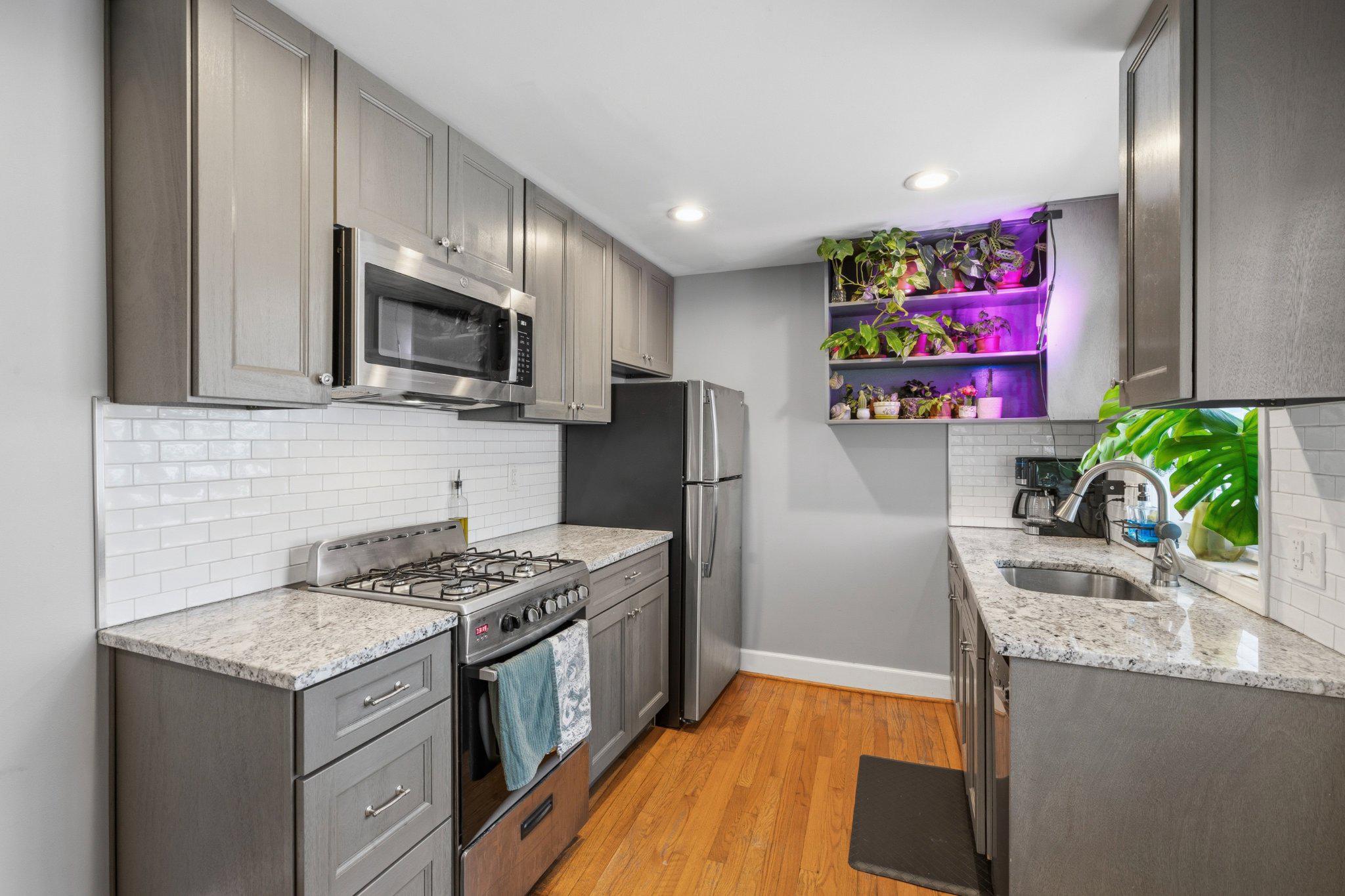 DOWNTOWN FREDERICK - Residential