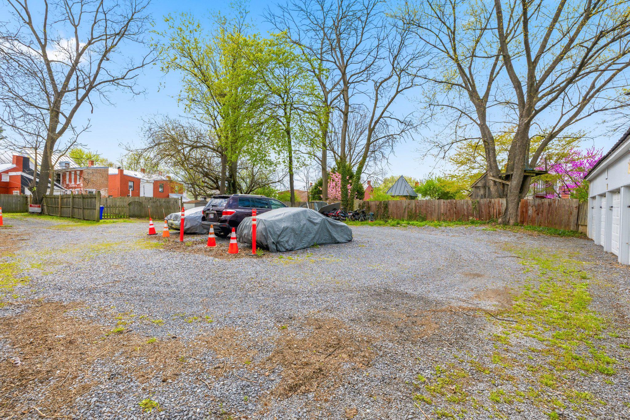 DOWNTOWN FREDERICK - Residential