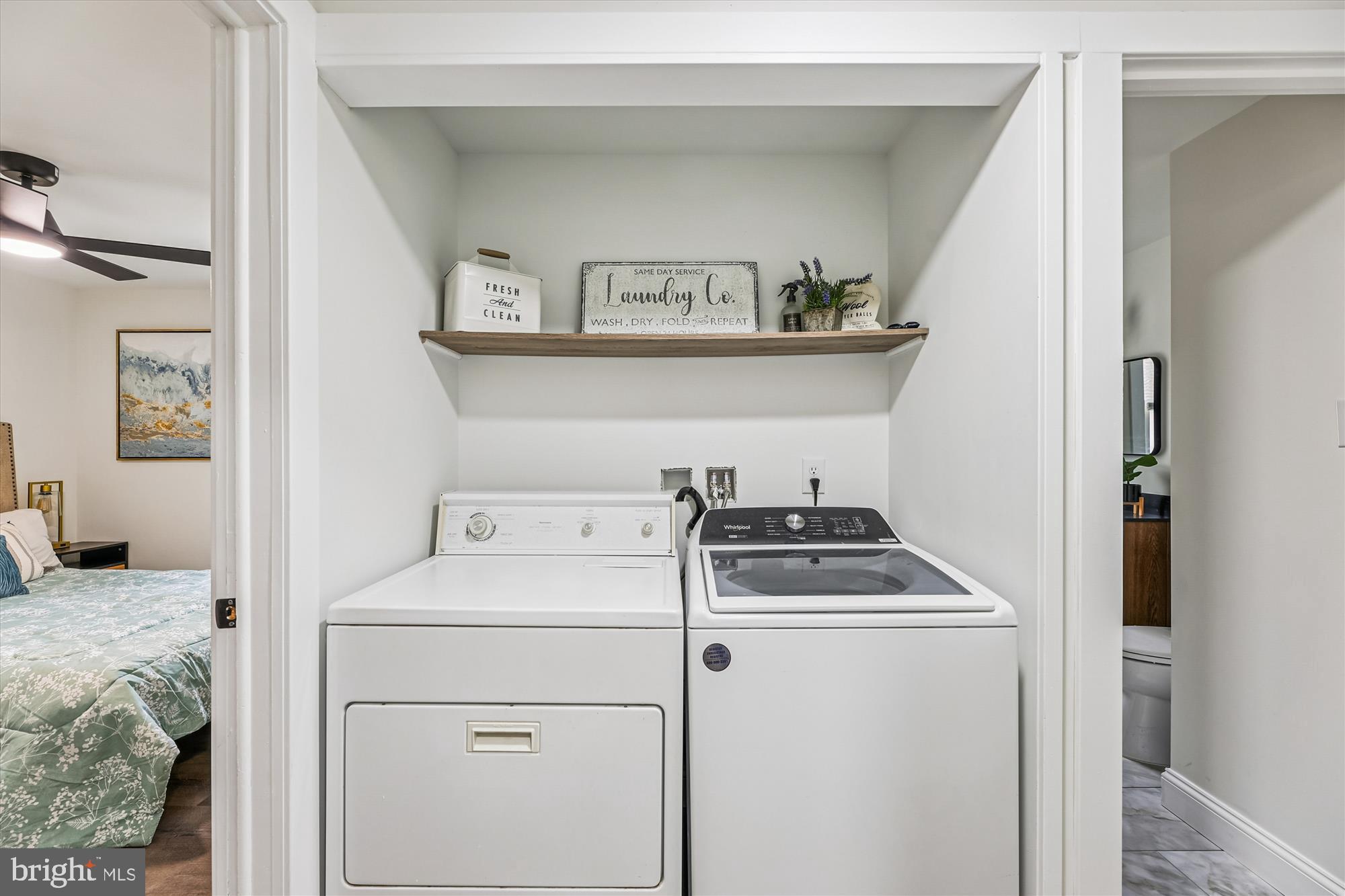 DU MAR ESTATES - Residential