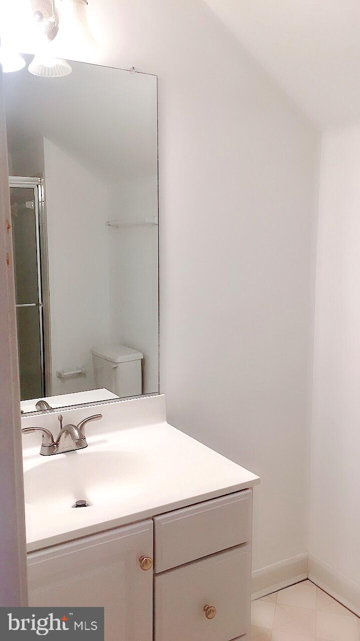 PINEY GLEN VILLAGE - Residential Lease