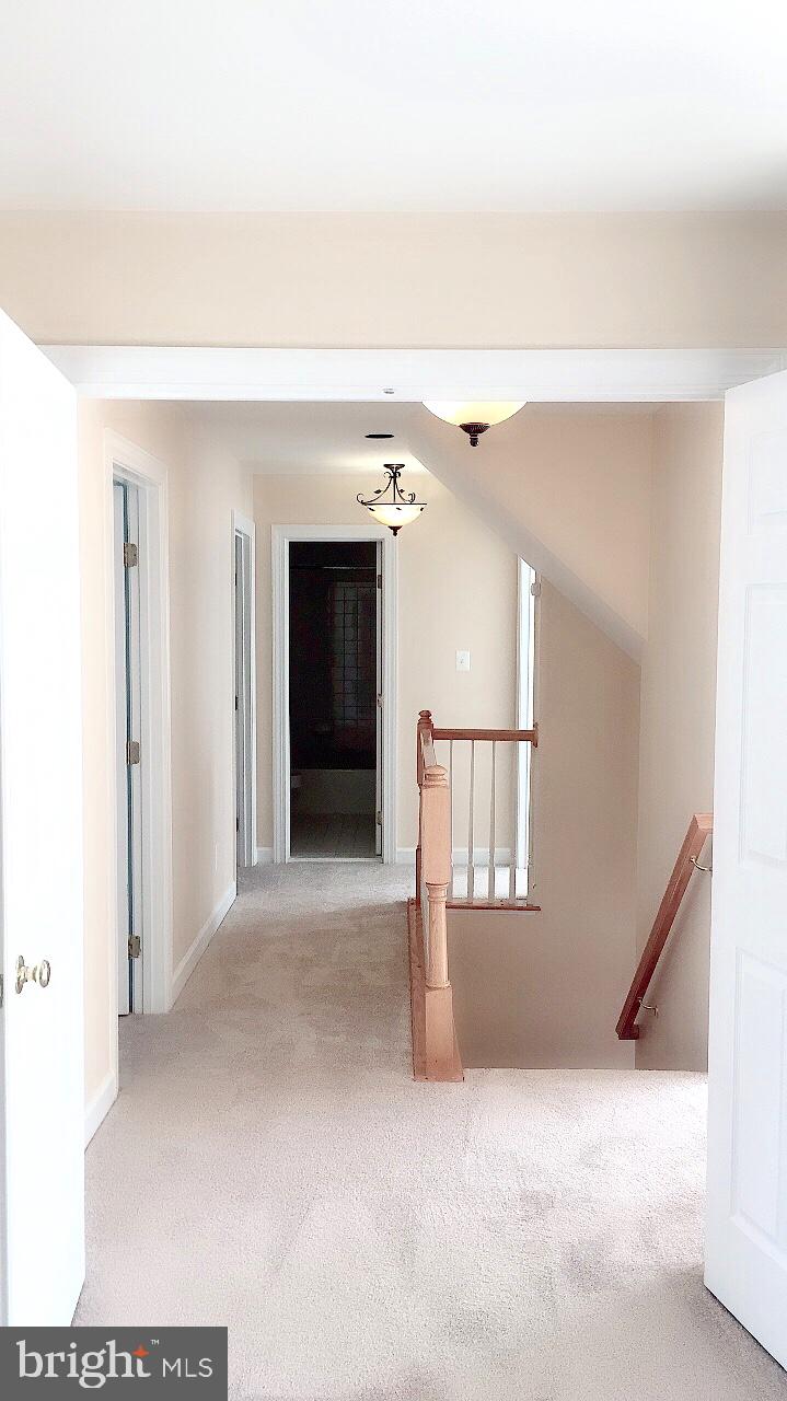 PINEY GLEN VILLAGE - Residential Lease