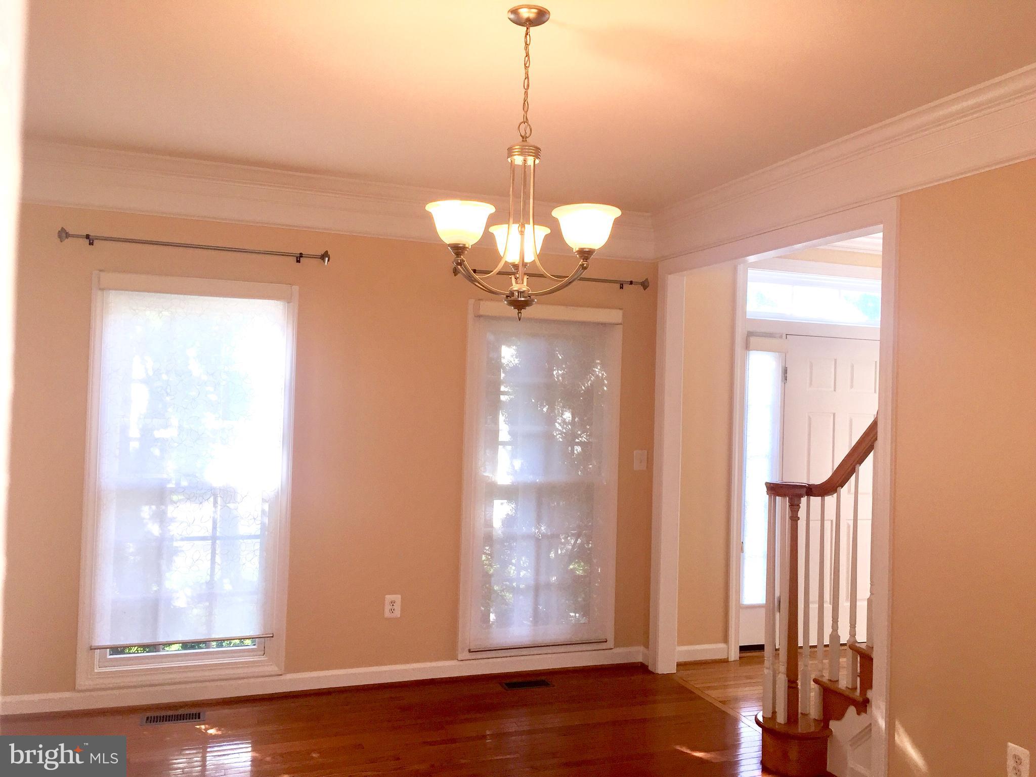 PINEY GLEN VILLAGE - Residential Lease