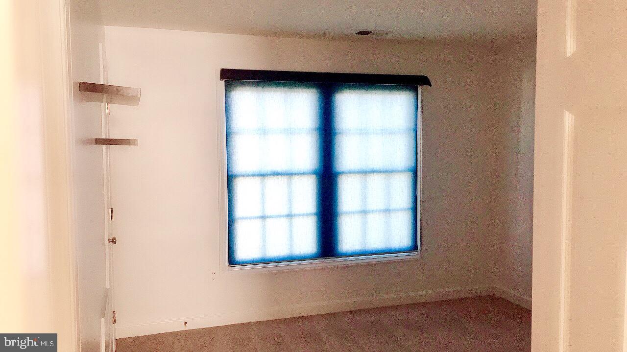 PINEY GLEN VILLAGE - Residential Lease