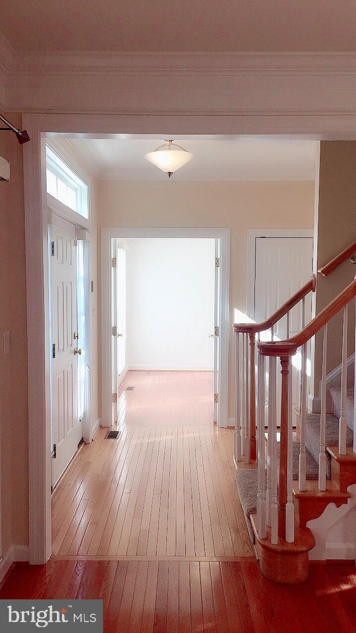 PINEY GLEN VILLAGE - Residential Lease