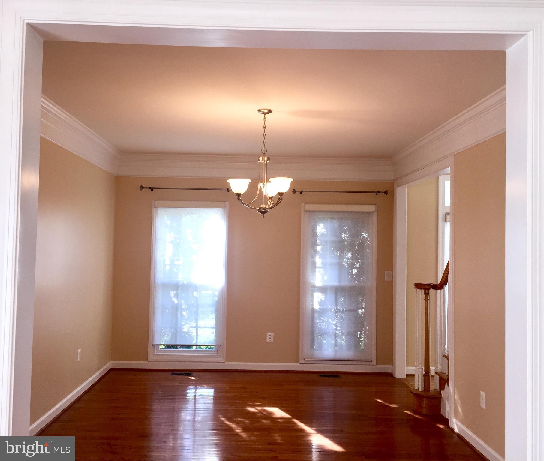 PINEY GLEN VILLAGE - Residential Lease