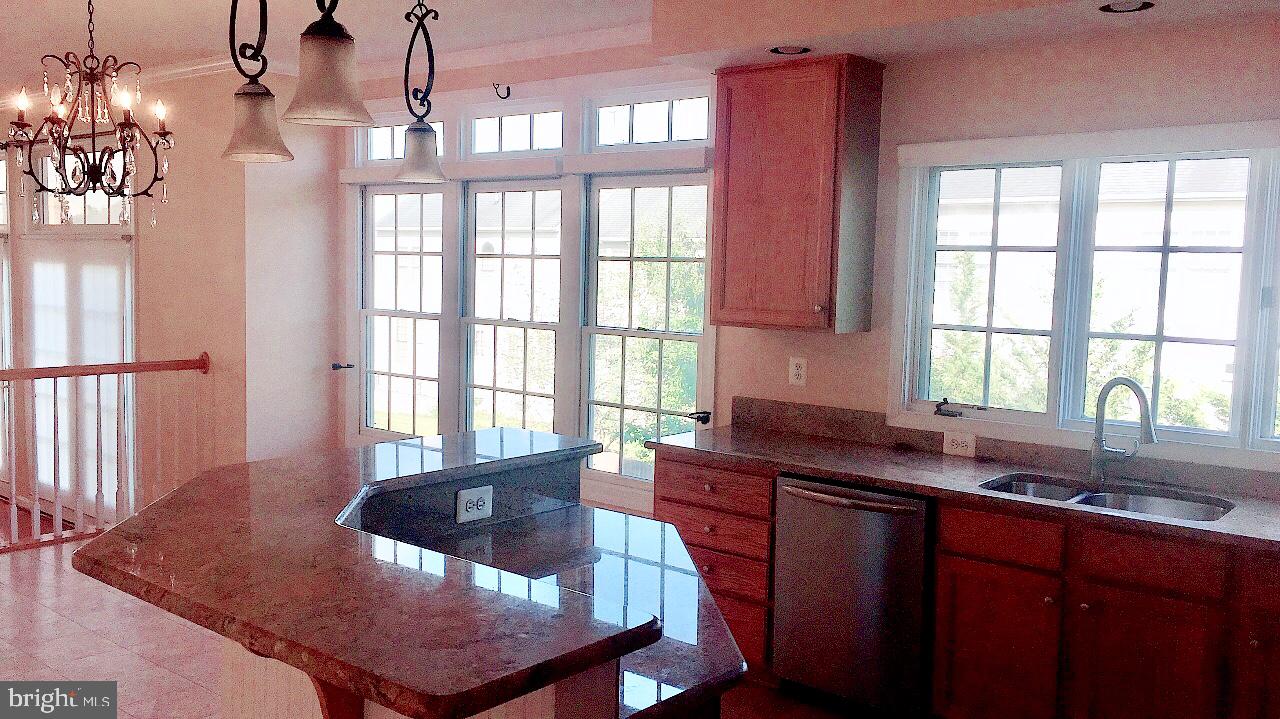 PINEY GLEN VILLAGE - Residential Lease