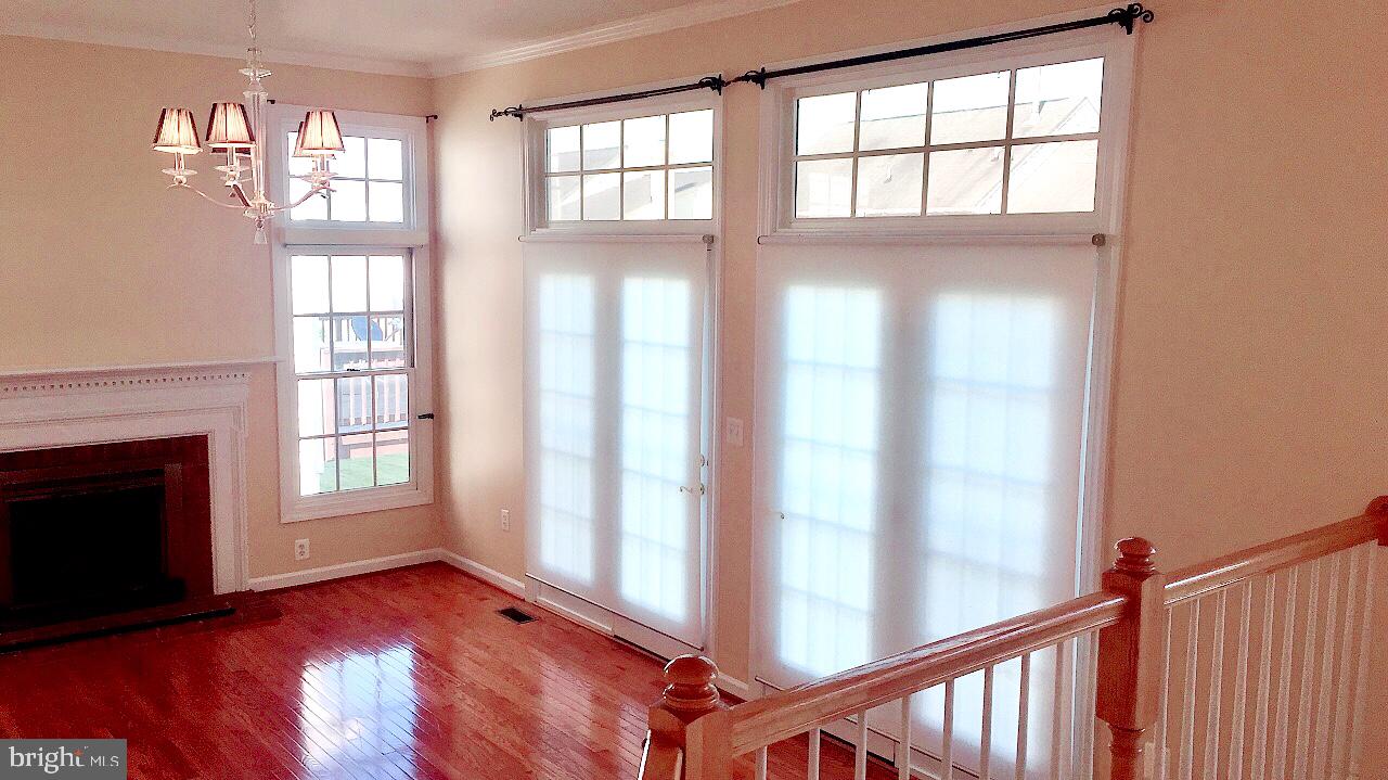 PINEY GLEN VILLAGE - Residential Lease