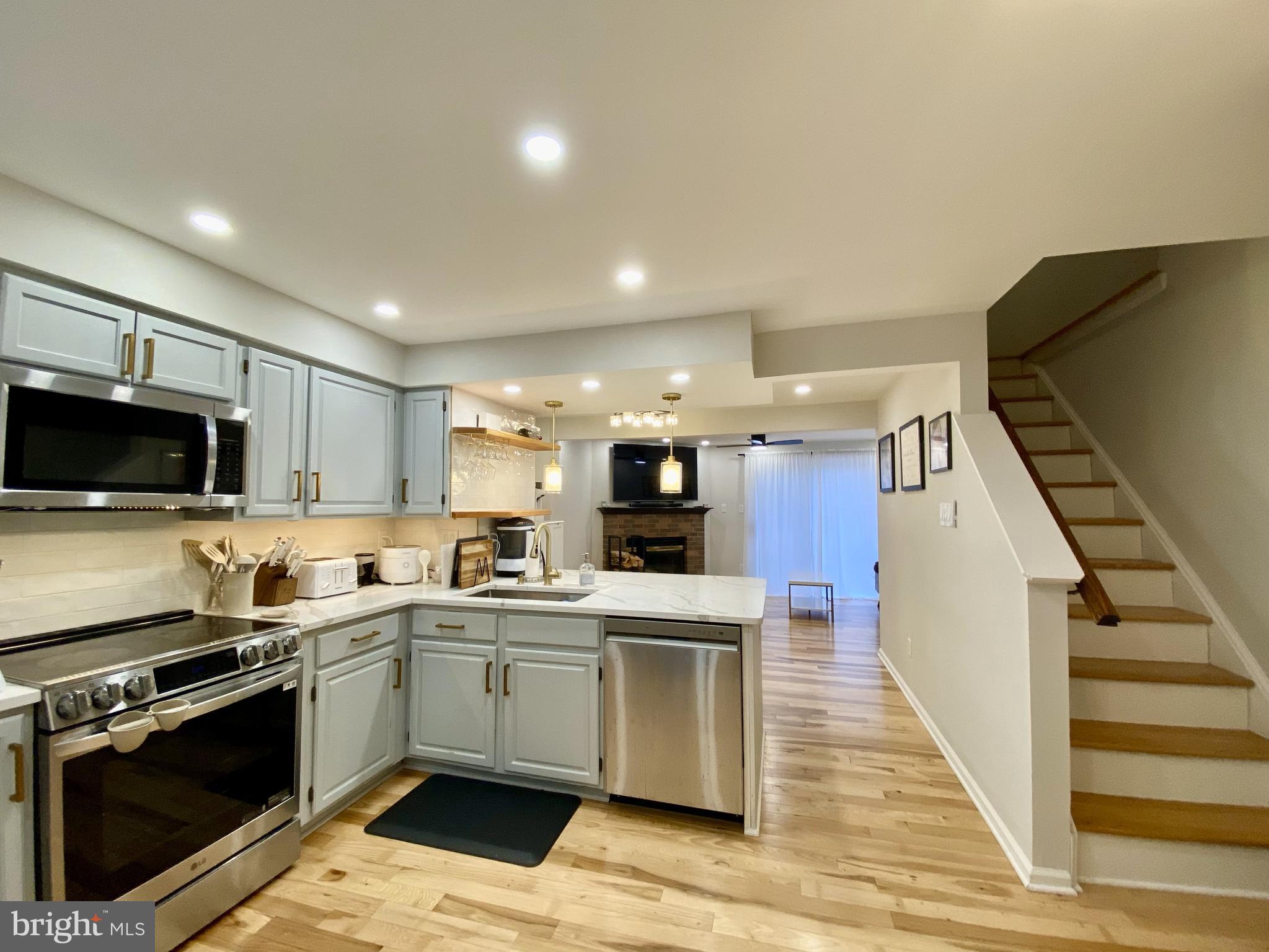 NEWINGTON HEIGHTS - Residential