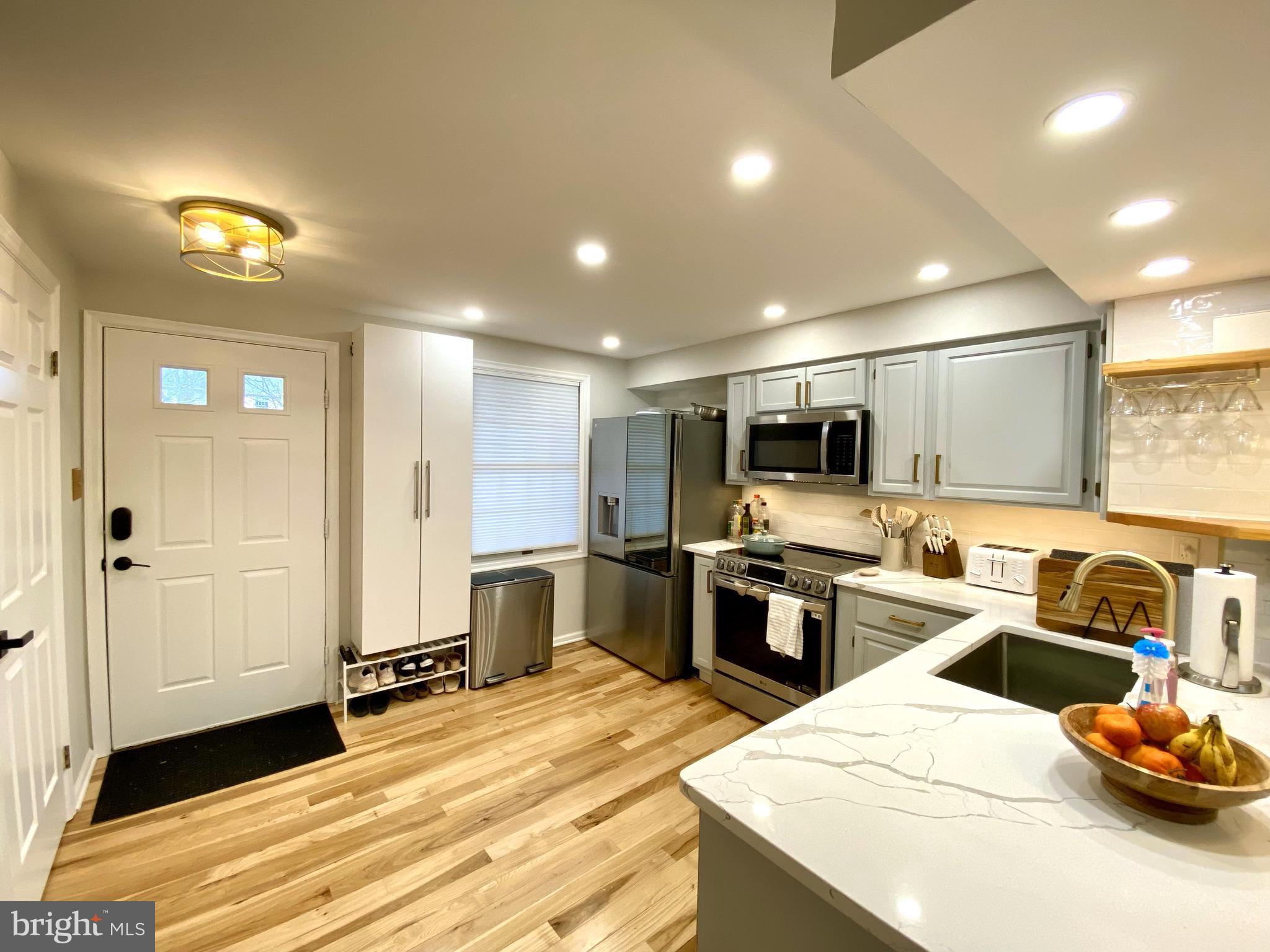 NEWINGTON HEIGHTS - Residential