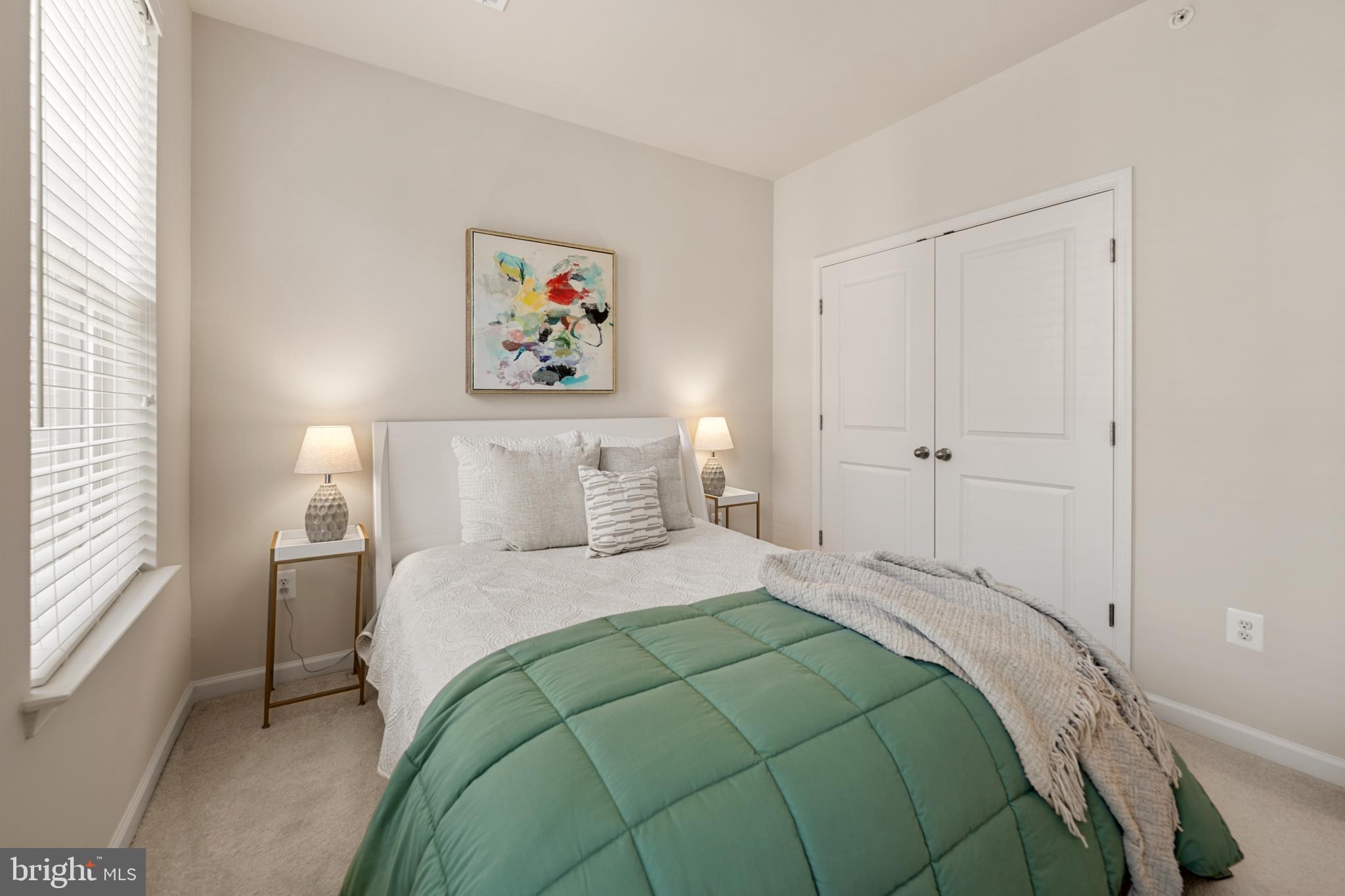POTOMAC OVERLOOK CONDO - Residential