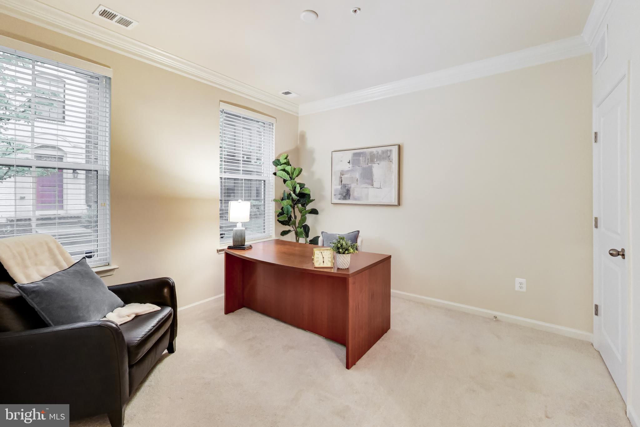 POTOMAC OVERLOOK CONDO - Residential