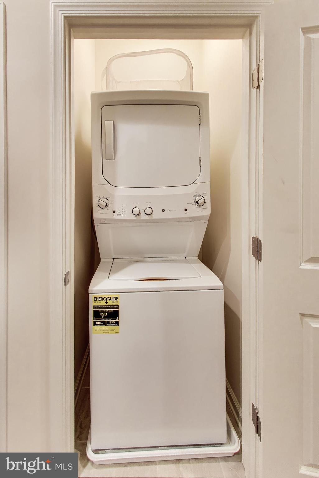 POTOMAC OVERLOOK CONDO - Residential