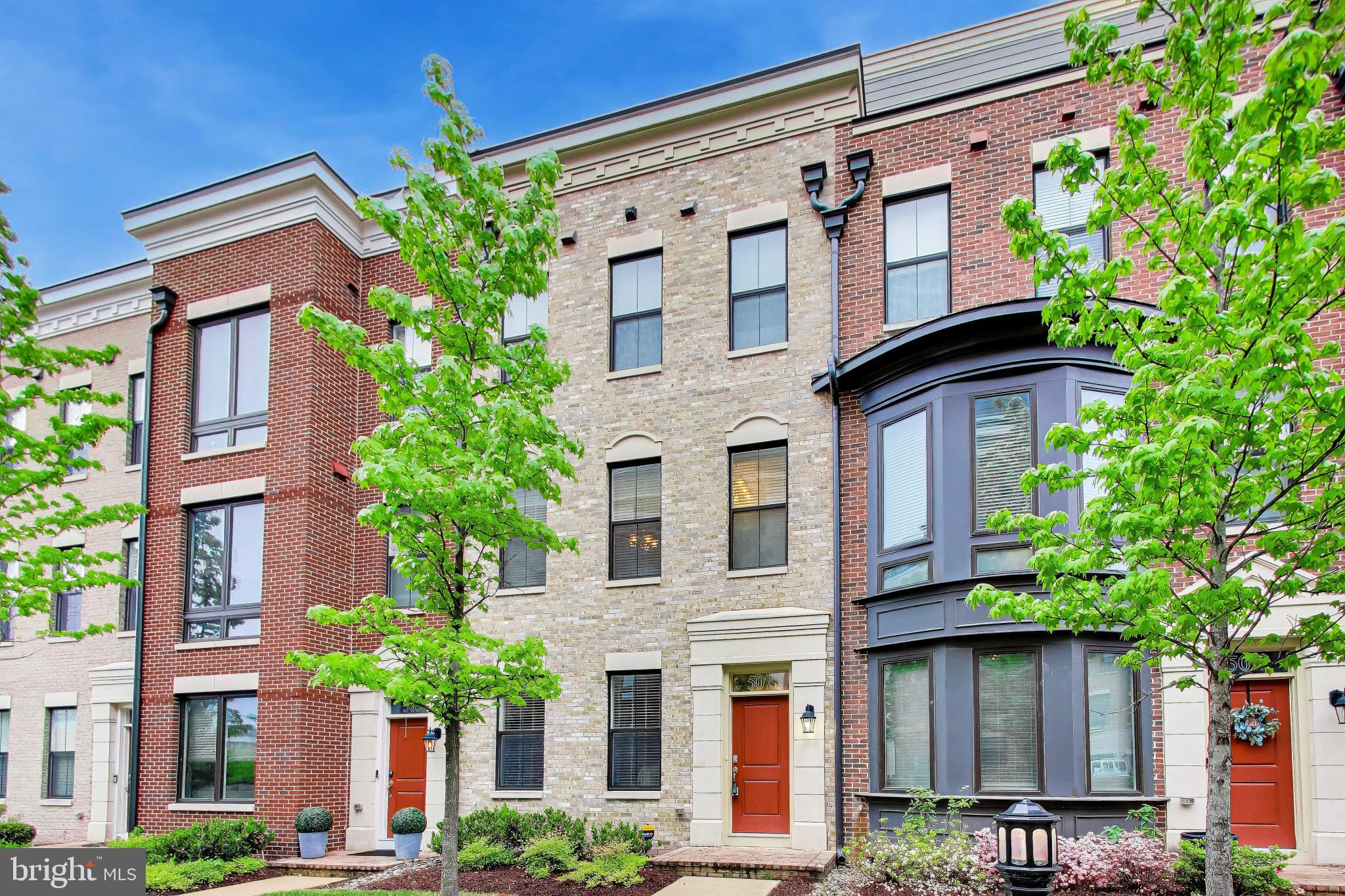 POTOMAC OVERLOOK CONDO - Residential