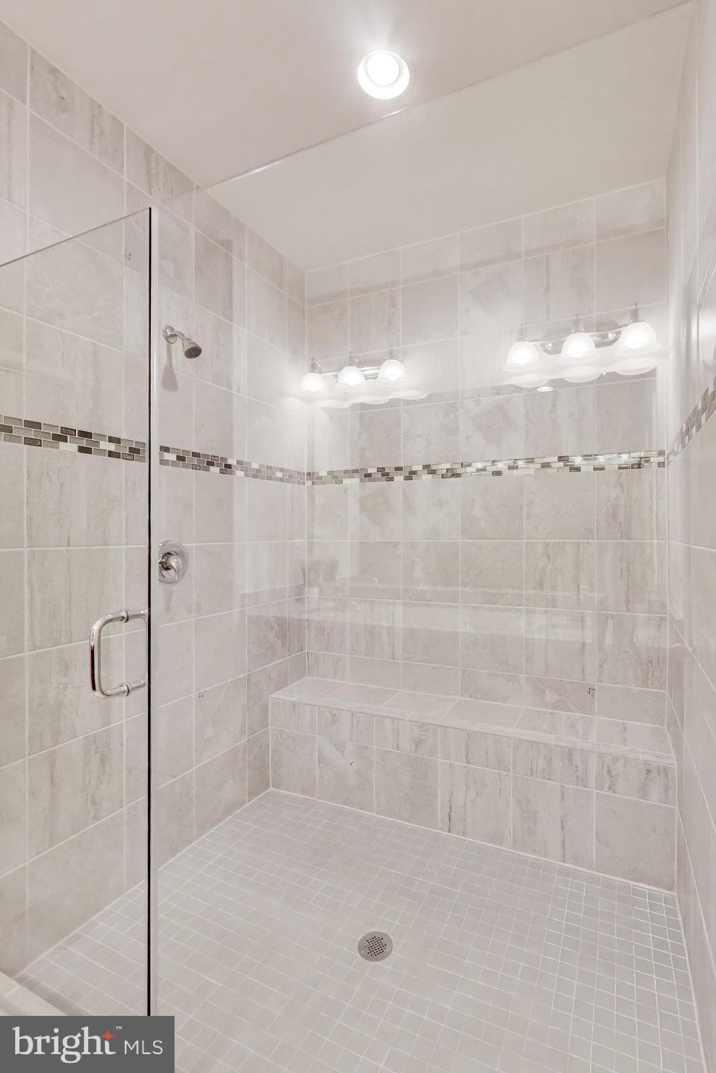 POTOMAC OVERLOOK CONDO - Residential