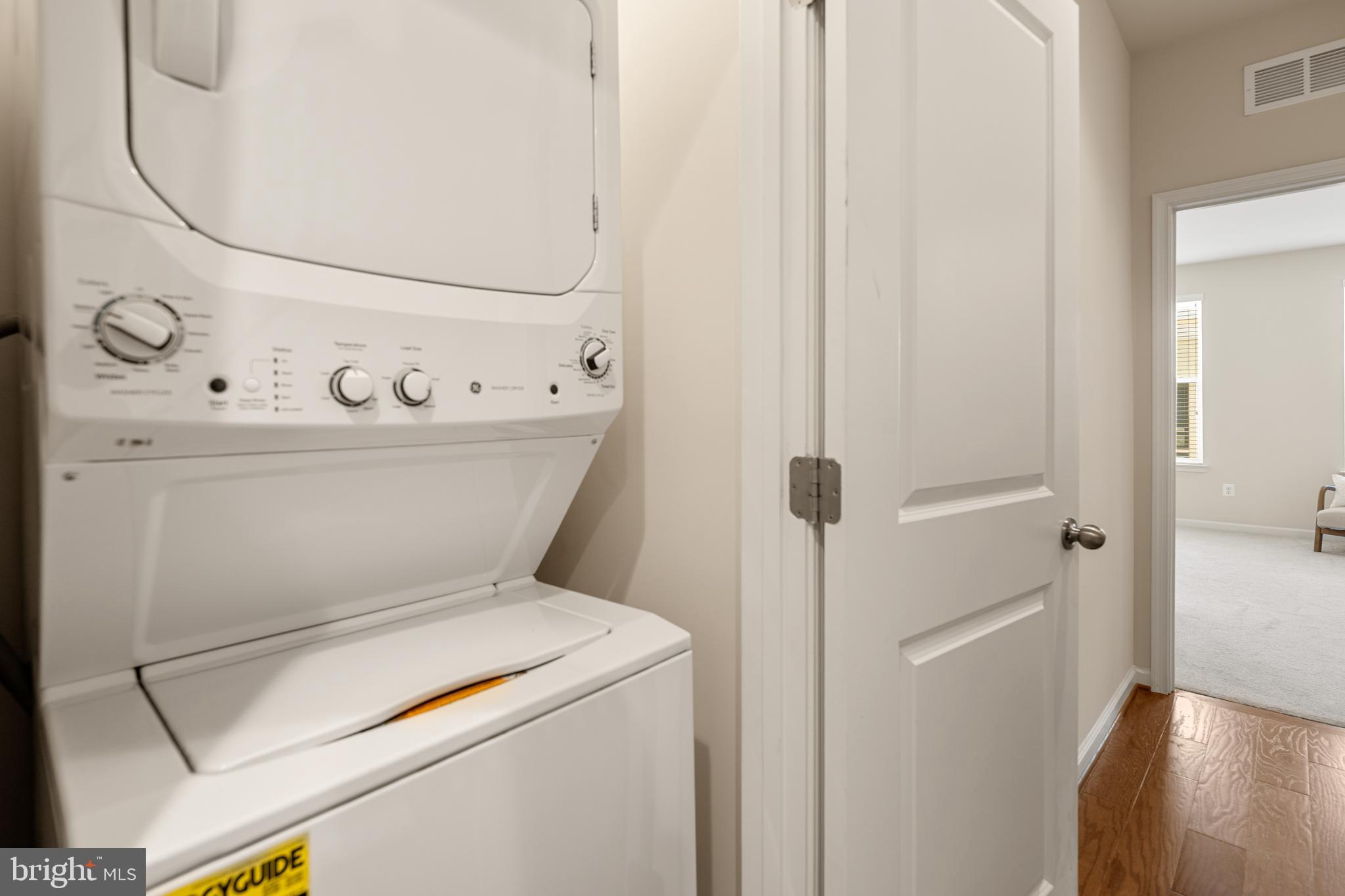 POTOMAC OVERLOOK CONDO - Residential