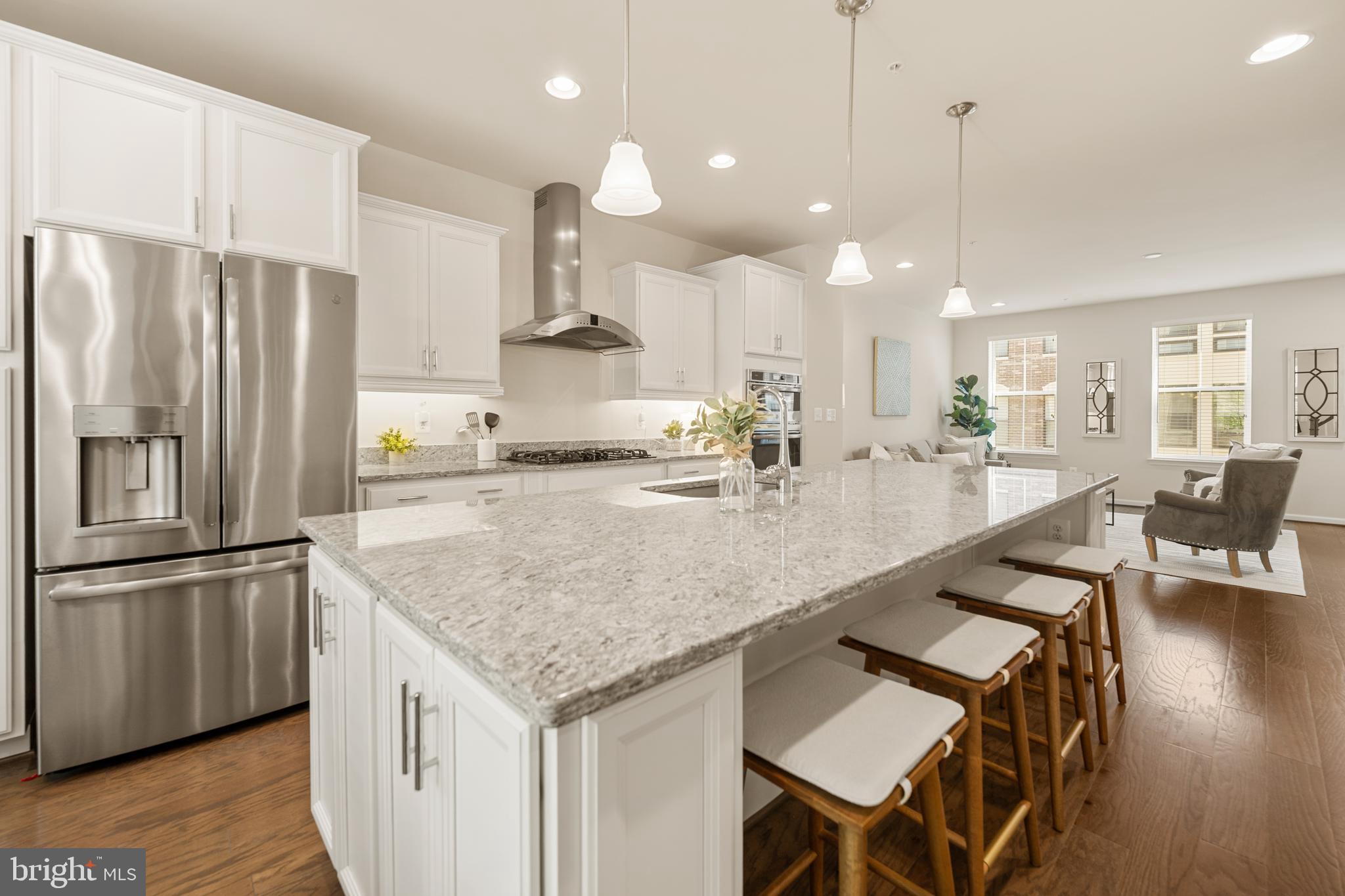 POTOMAC OVERLOOK CONDO - Residential