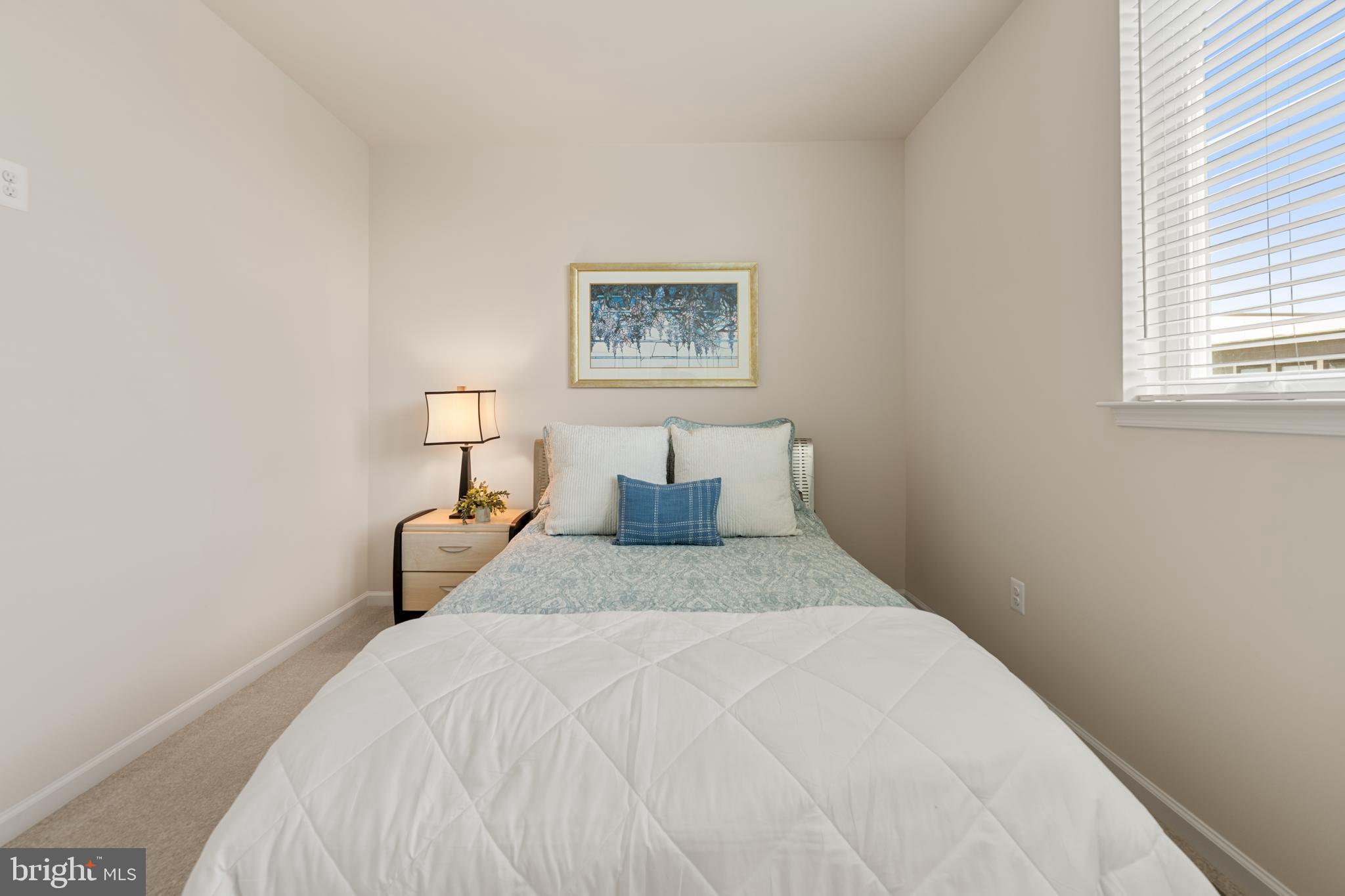 POTOMAC OVERLOOK CONDO - Residential