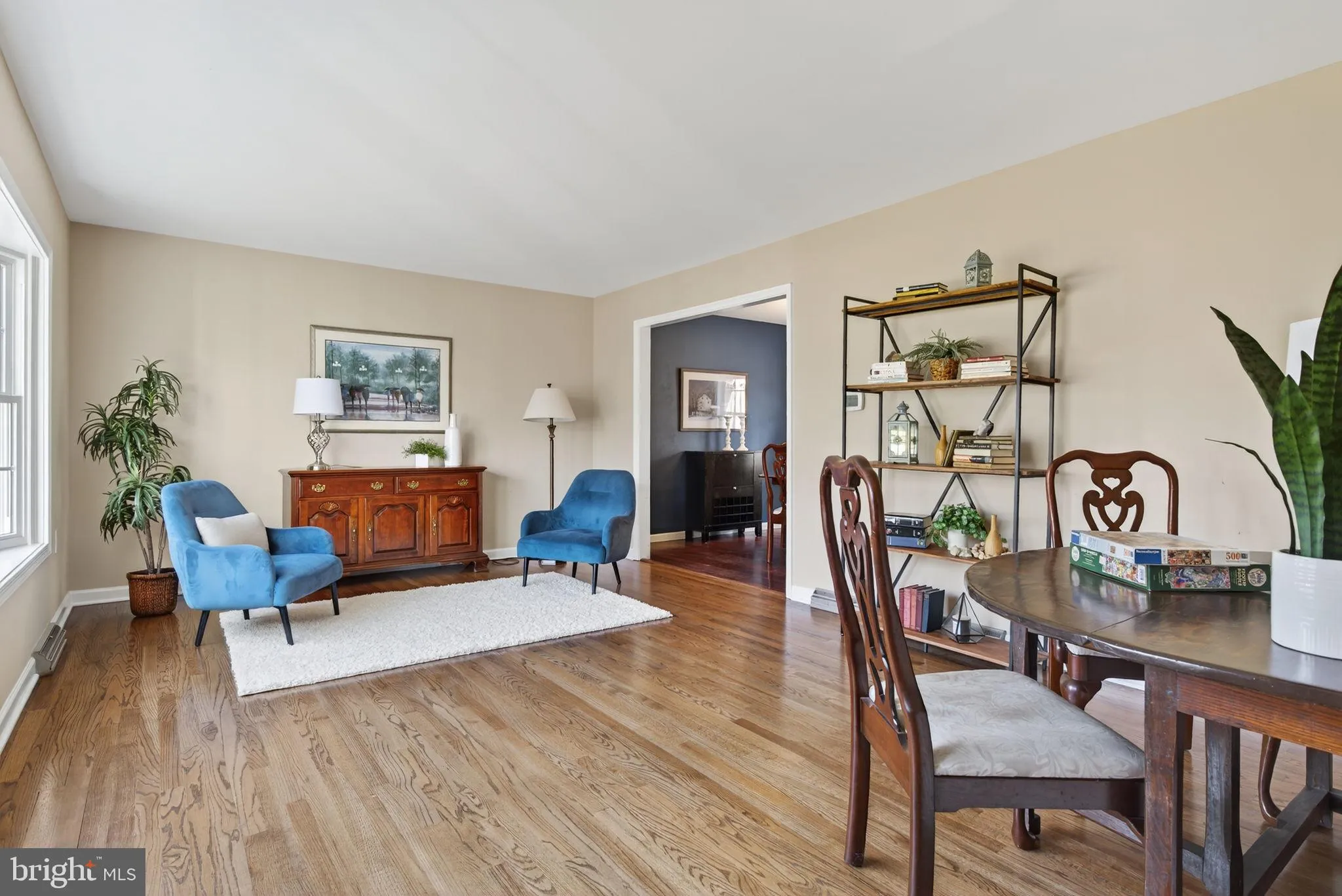 Lancaster, Pennsylvania 17601, United States, 4 Bedrooms Bedrooms, ,3 BathroomsBathrooms,Residential,Coming Soon,241799