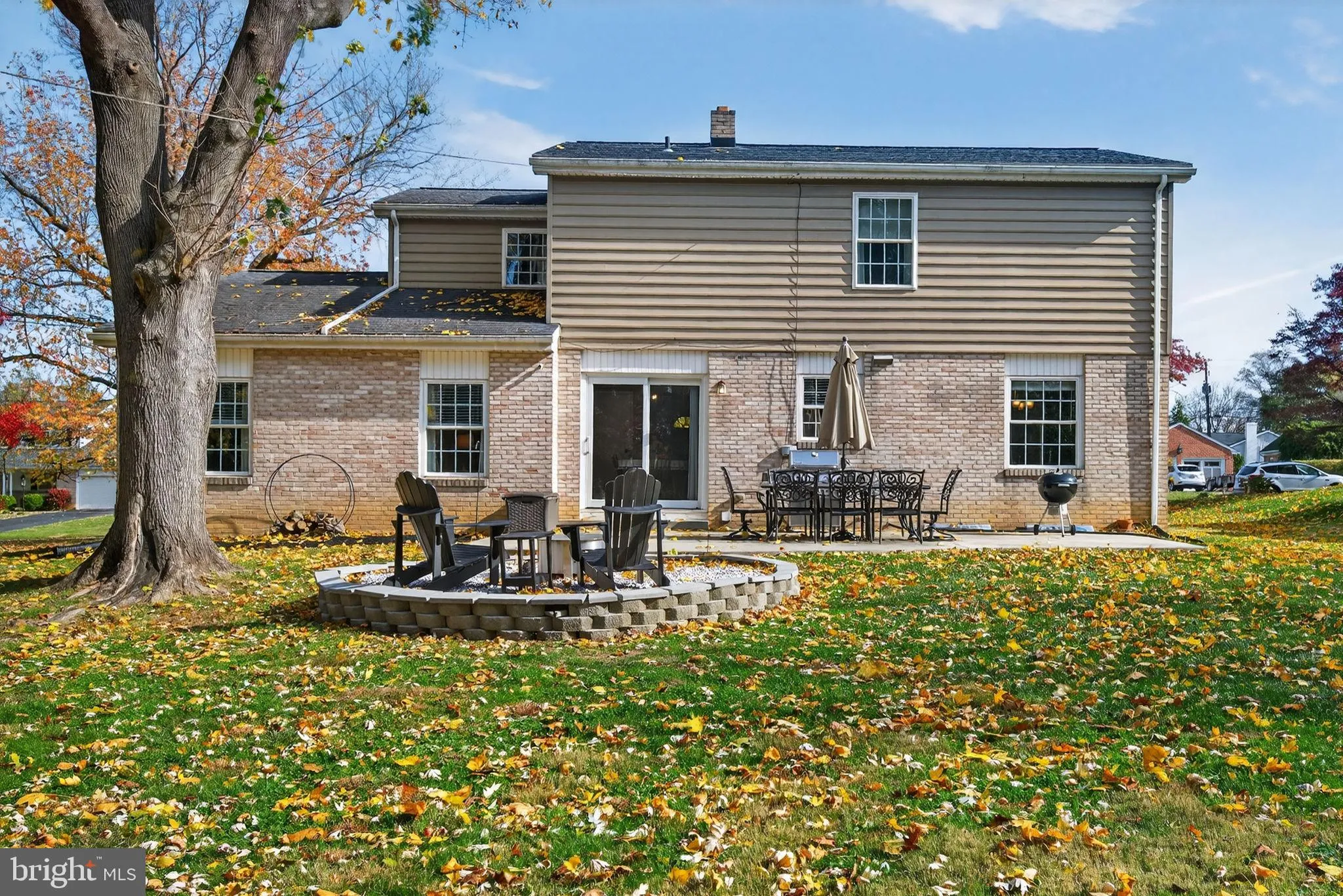 Lancaster, Pennsylvania 17601, United States, 4 Bedrooms Bedrooms, ,3 BathroomsBathrooms,Residential,Coming Soon,241799