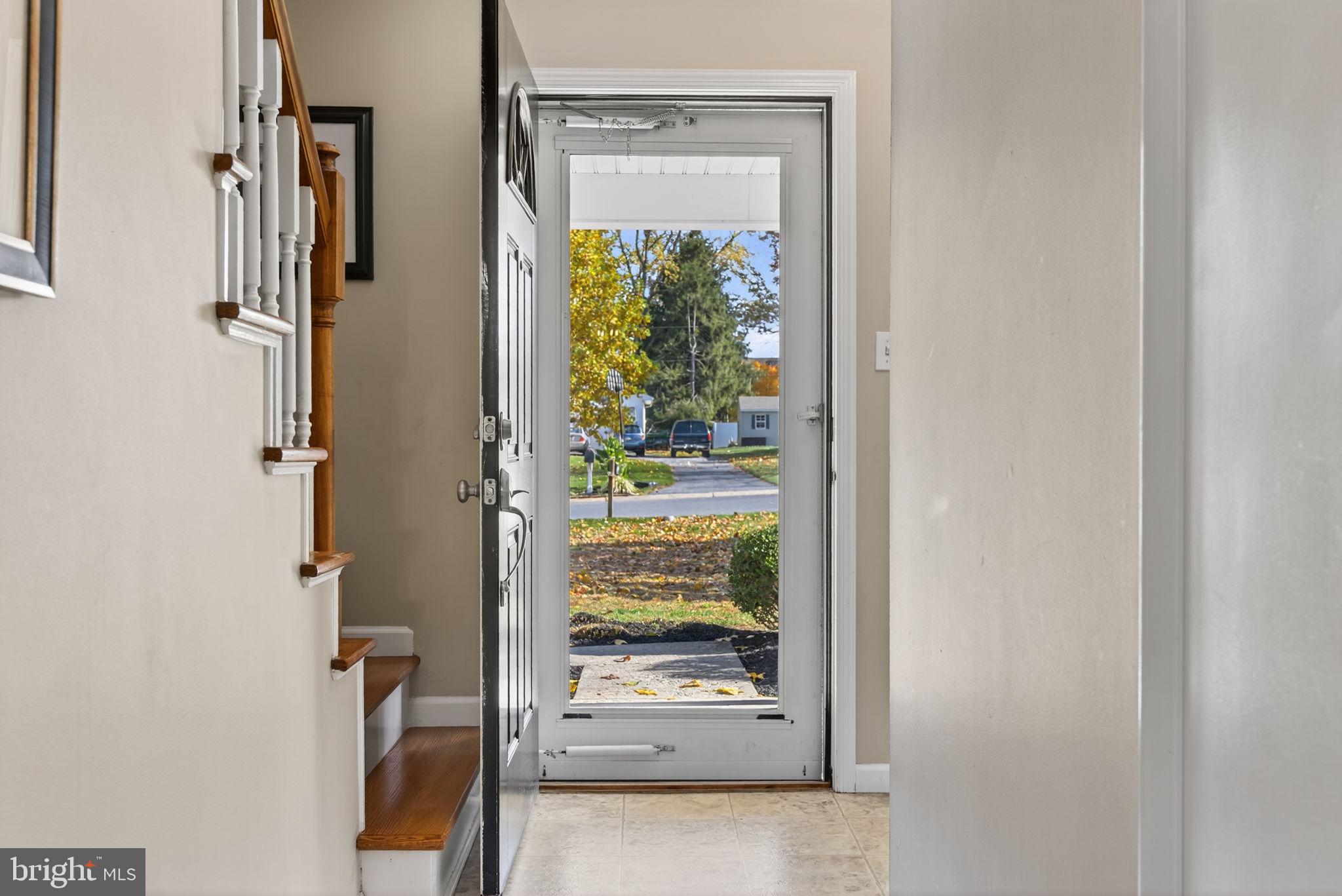 1916 GERALDSON DRIVE