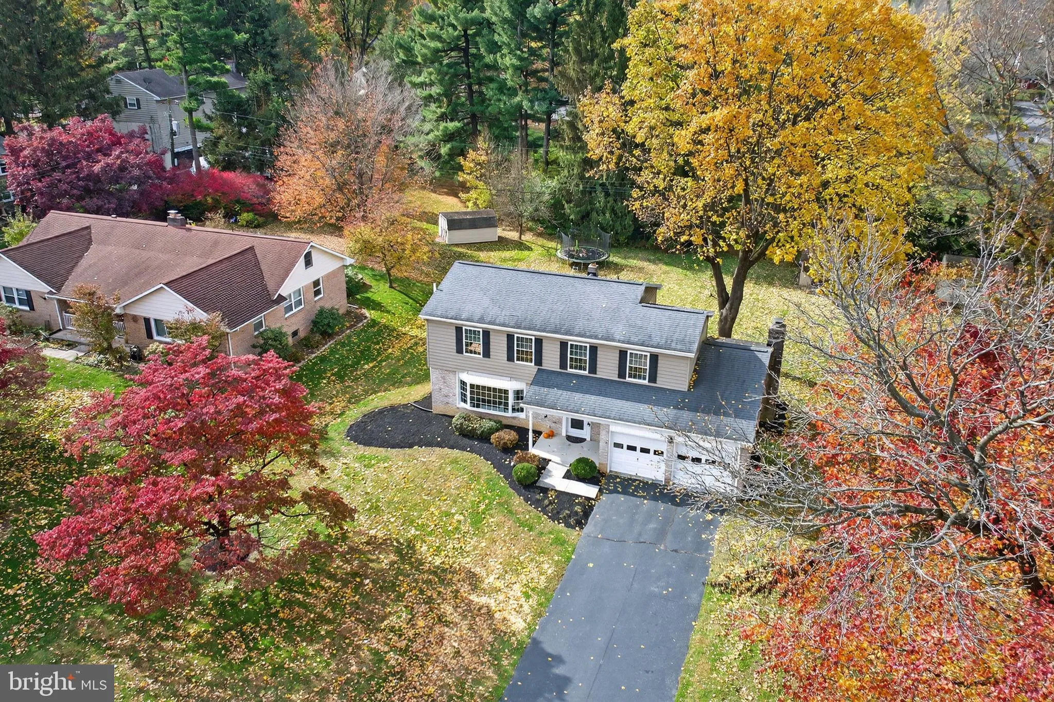 Lancaster, Pennsylvania 17601, United States, 4 Bedrooms Bedrooms, ,3 BathroomsBathrooms,Residential,Coming Soon,241799