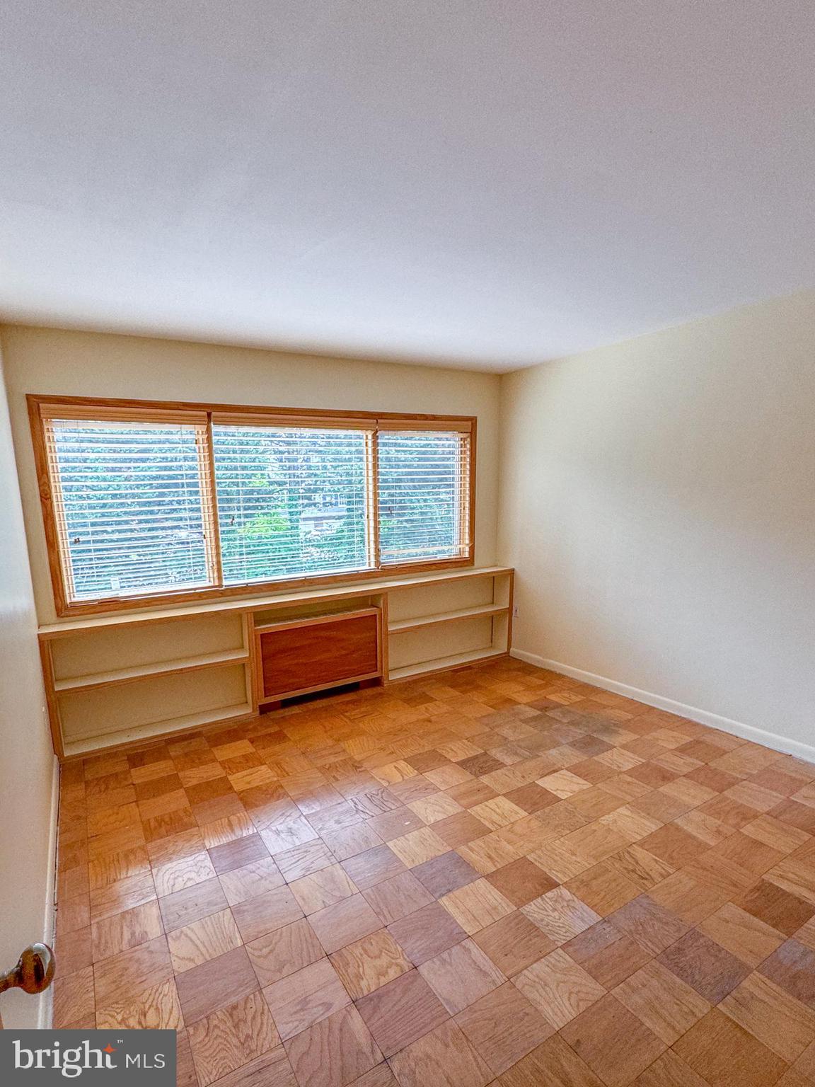 CHEVY CHASE - Residential Lease