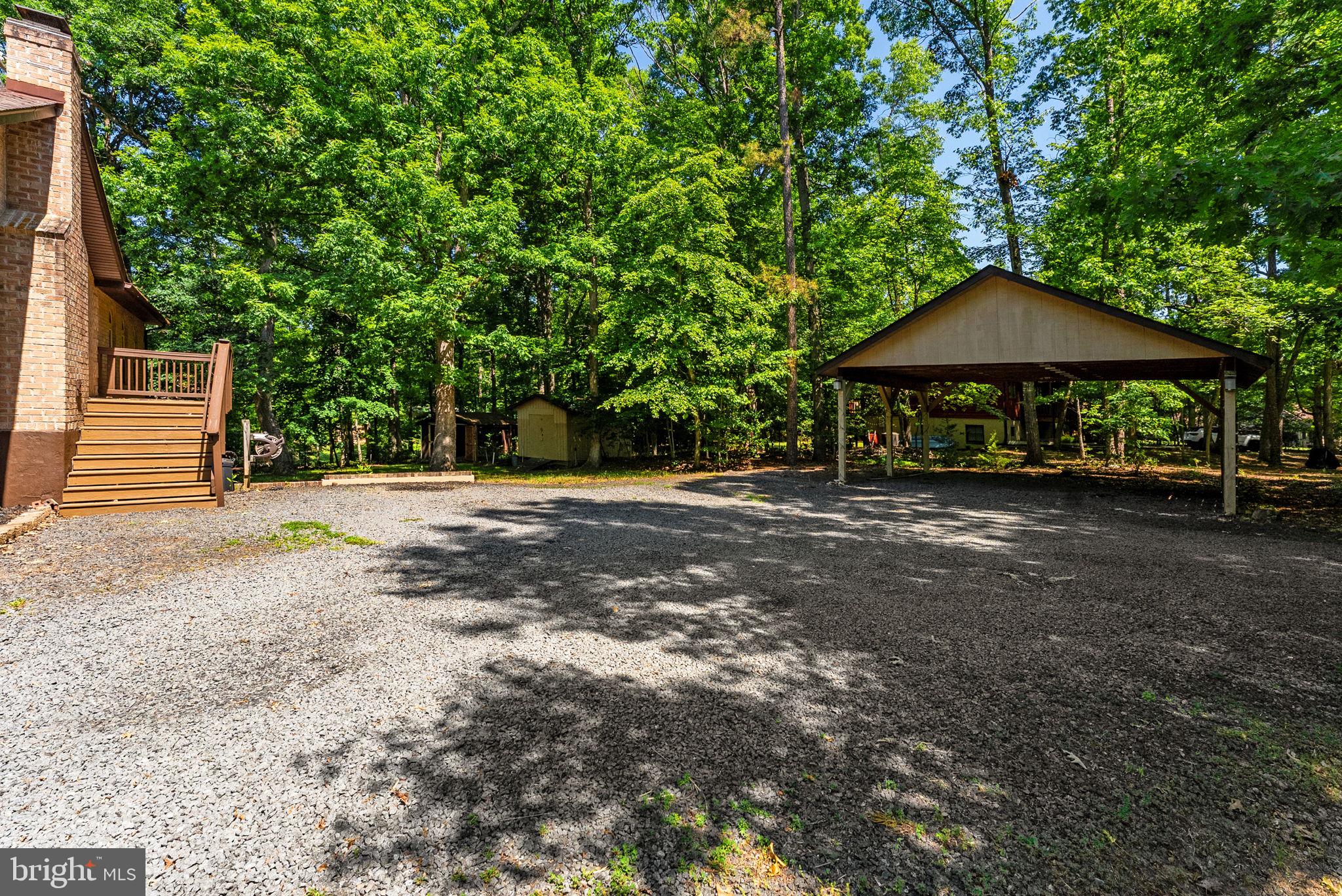 483 WINDWOOD COVES BOULEVARD