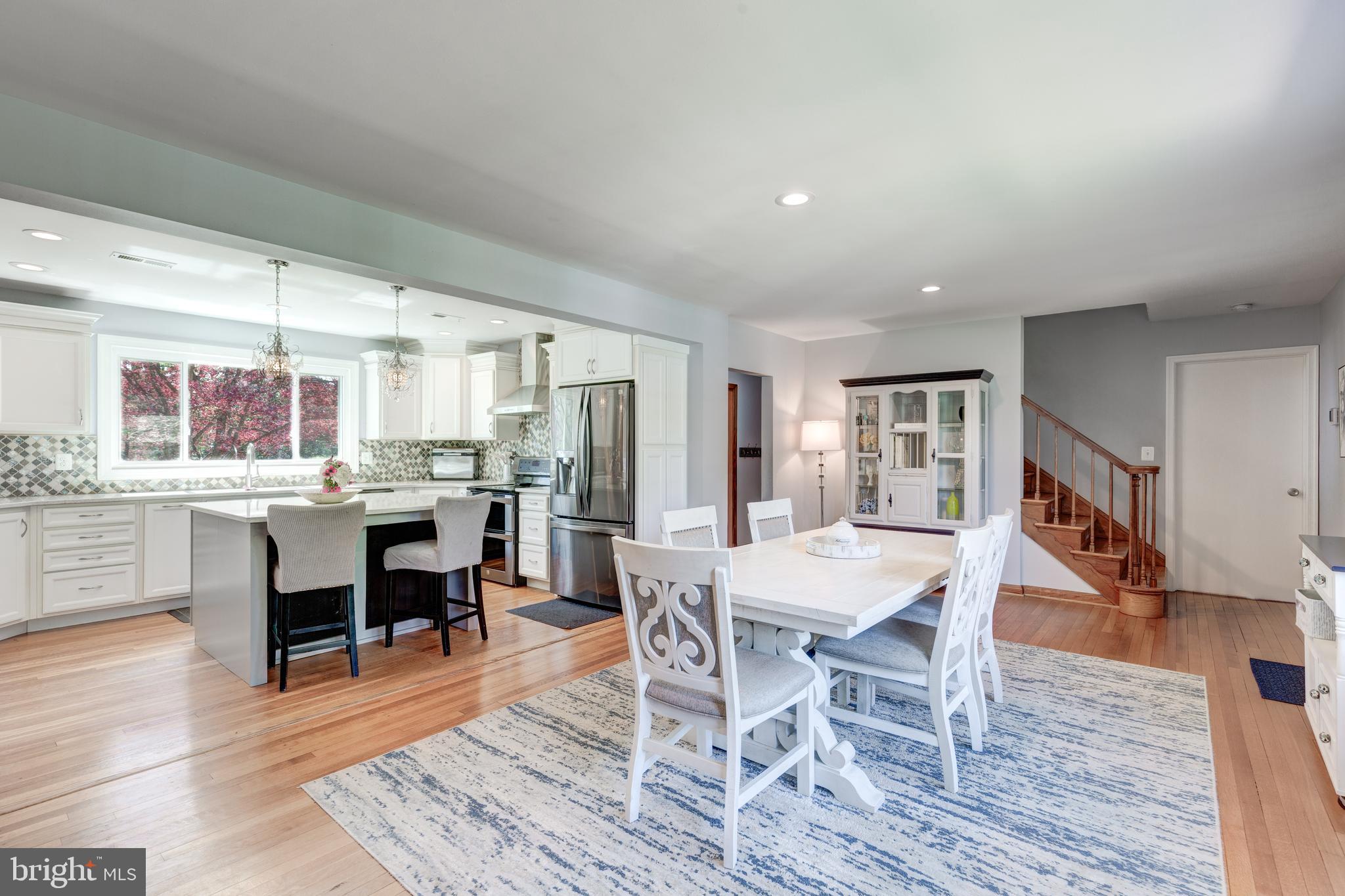 KINGSVILLE - Residential