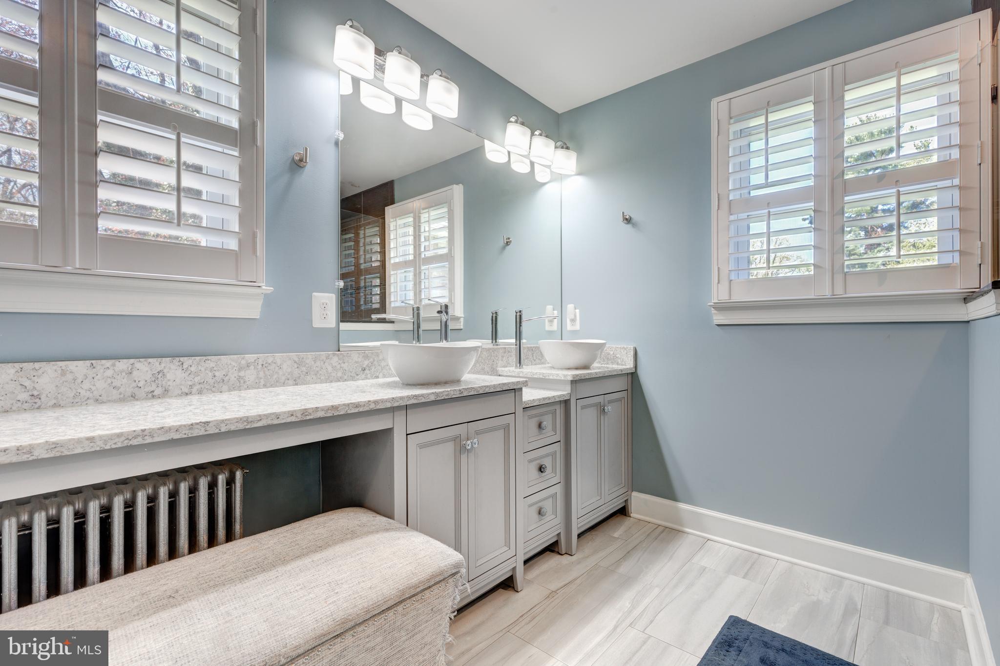 KINGSVILLE - Residential