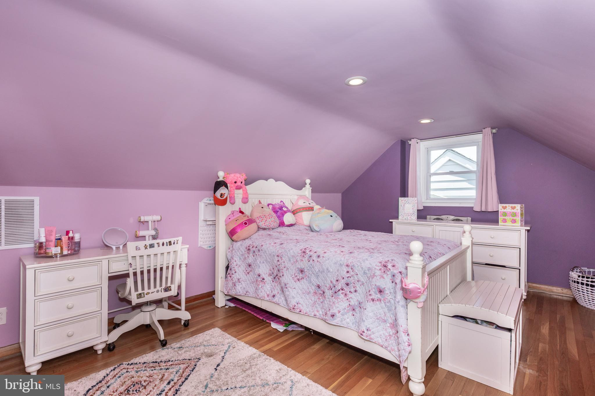 KINGSVILLE - Residential