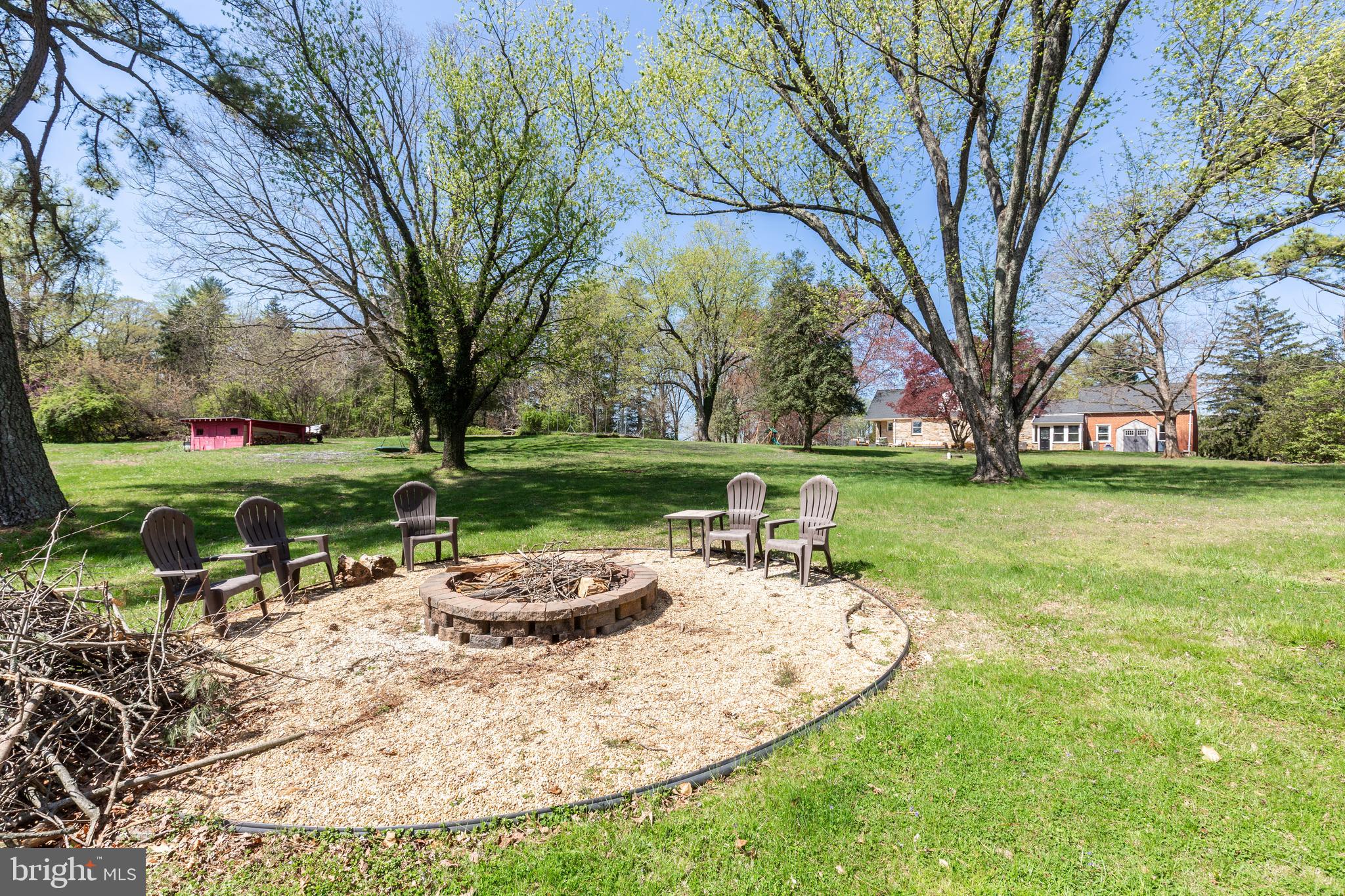 KINGSVILLE - Residential
