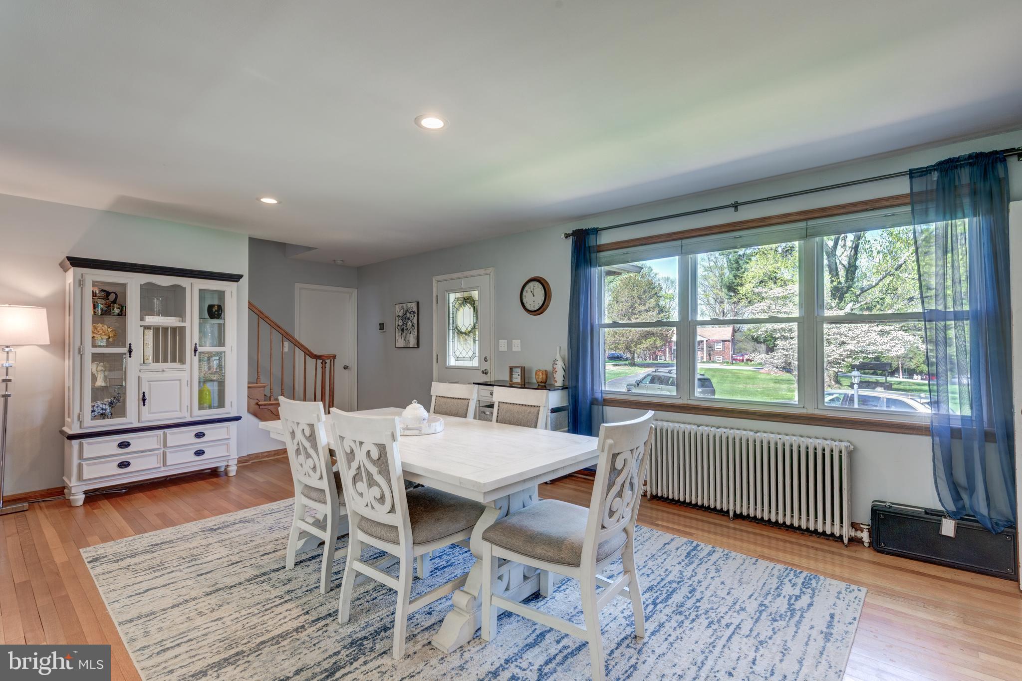 KINGSVILLE - Residential