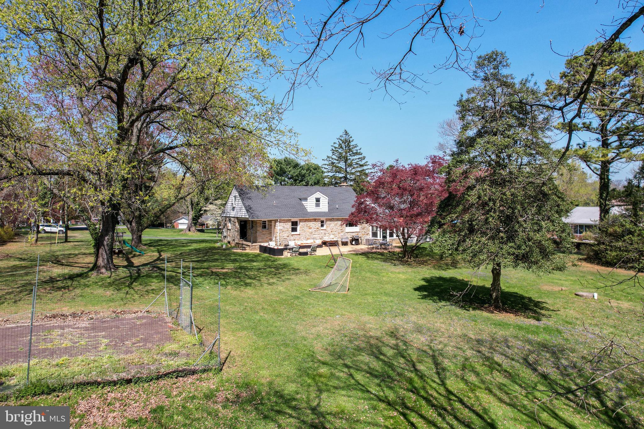 KINGSVILLE - Residential