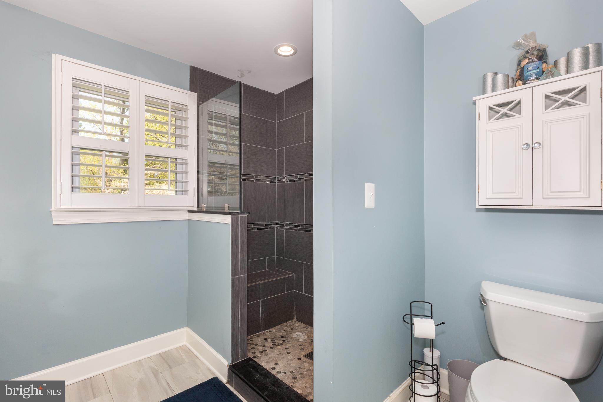 KINGSVILLE - Residential