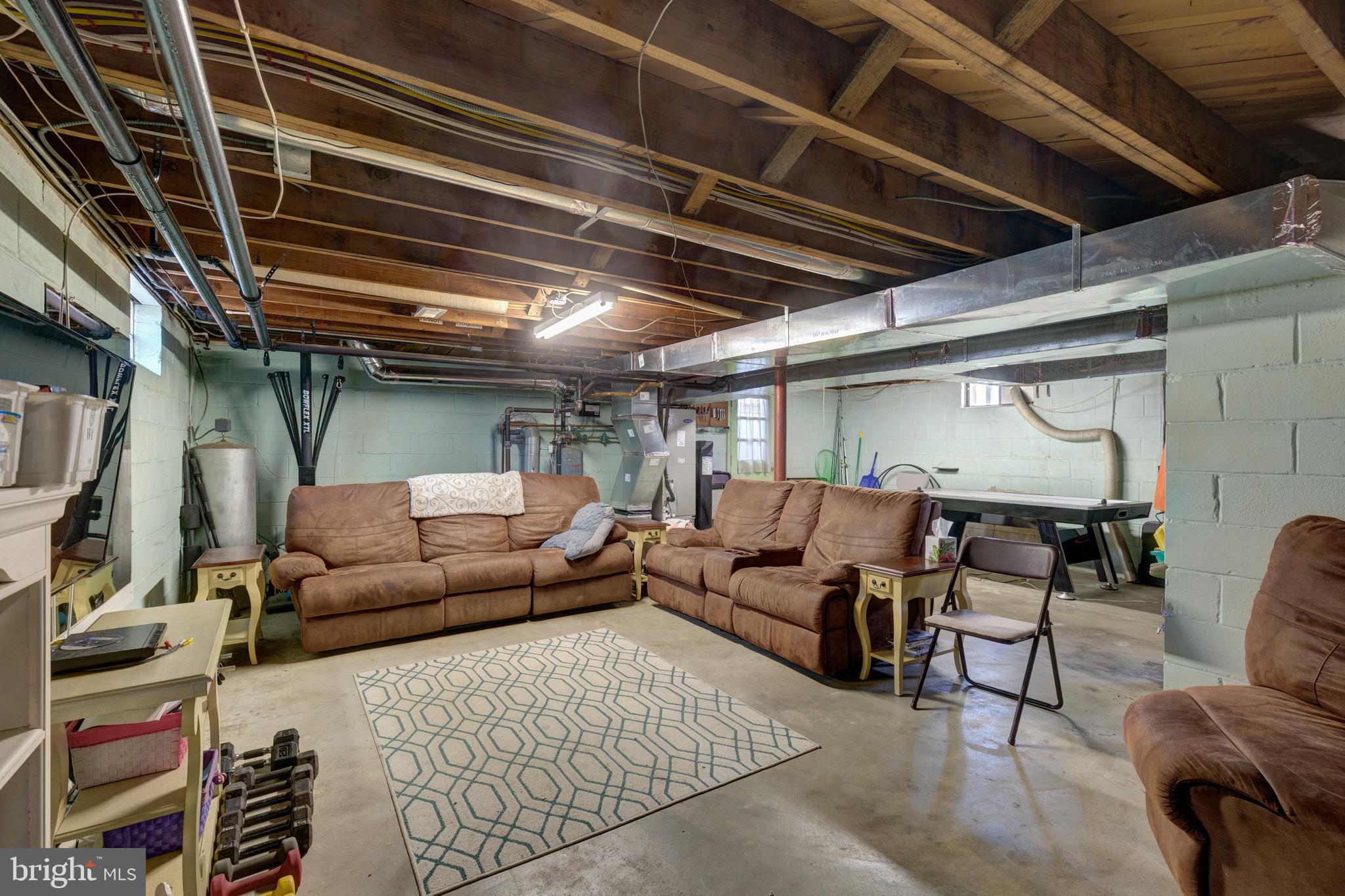 KINGSVILLE - Residential