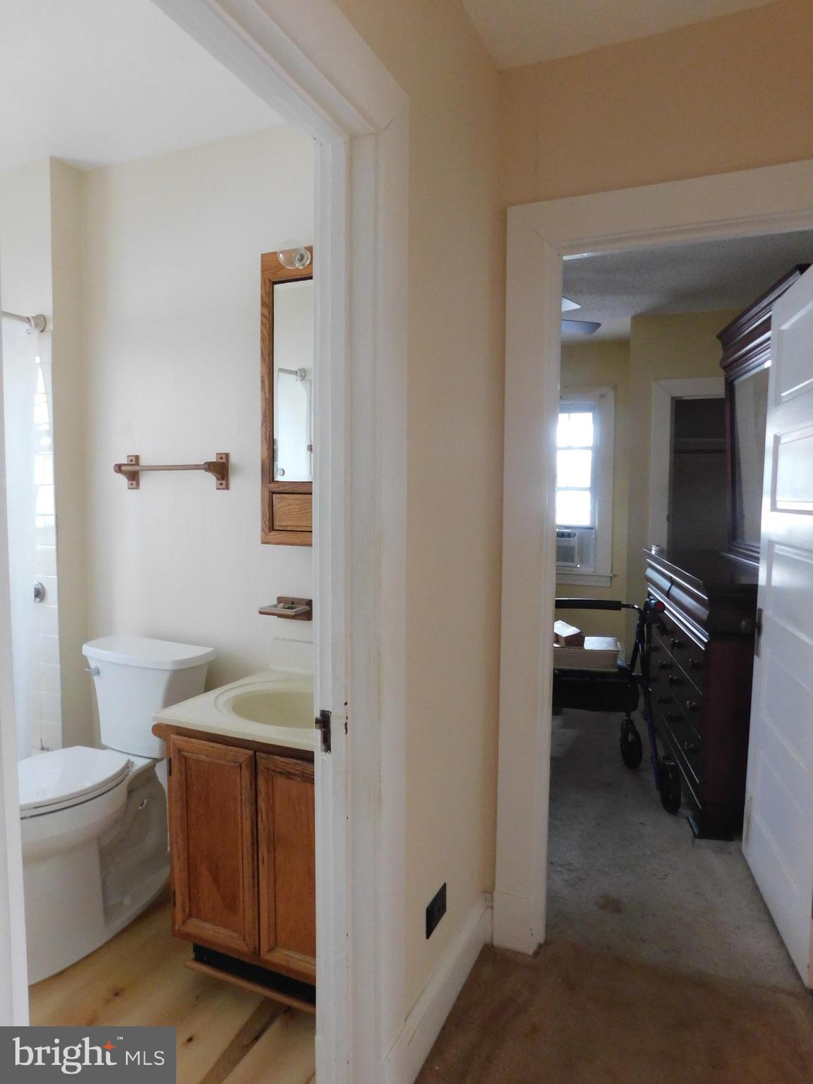 FRANKLIN MANOR BEACH - Residential