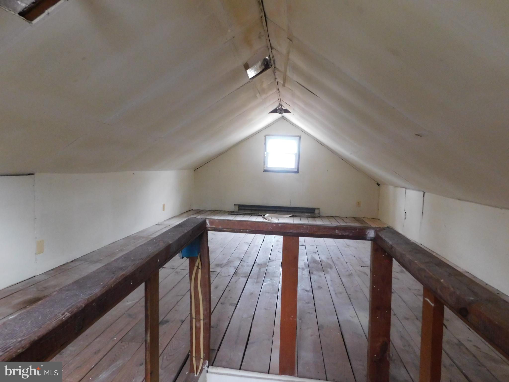 FRANKLIN MANOR BEACH - Residential