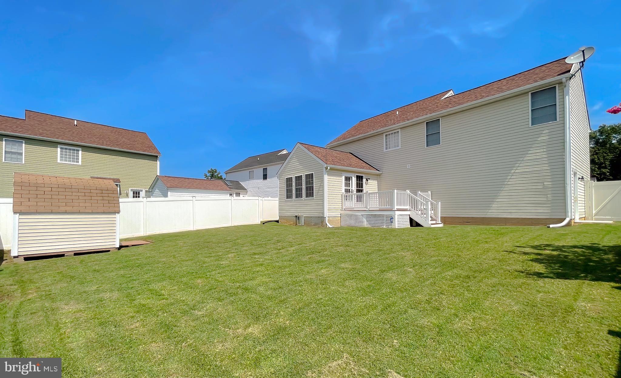 HICKORY HILLS NORTH - Residential