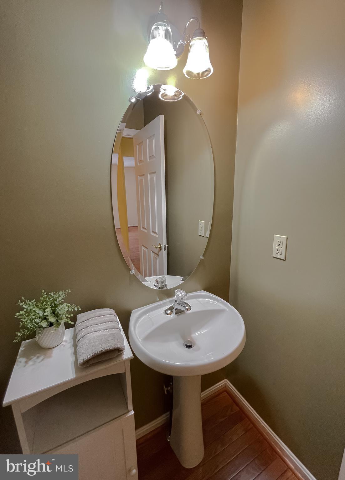 HICKORY HILLS NORTH - Residential