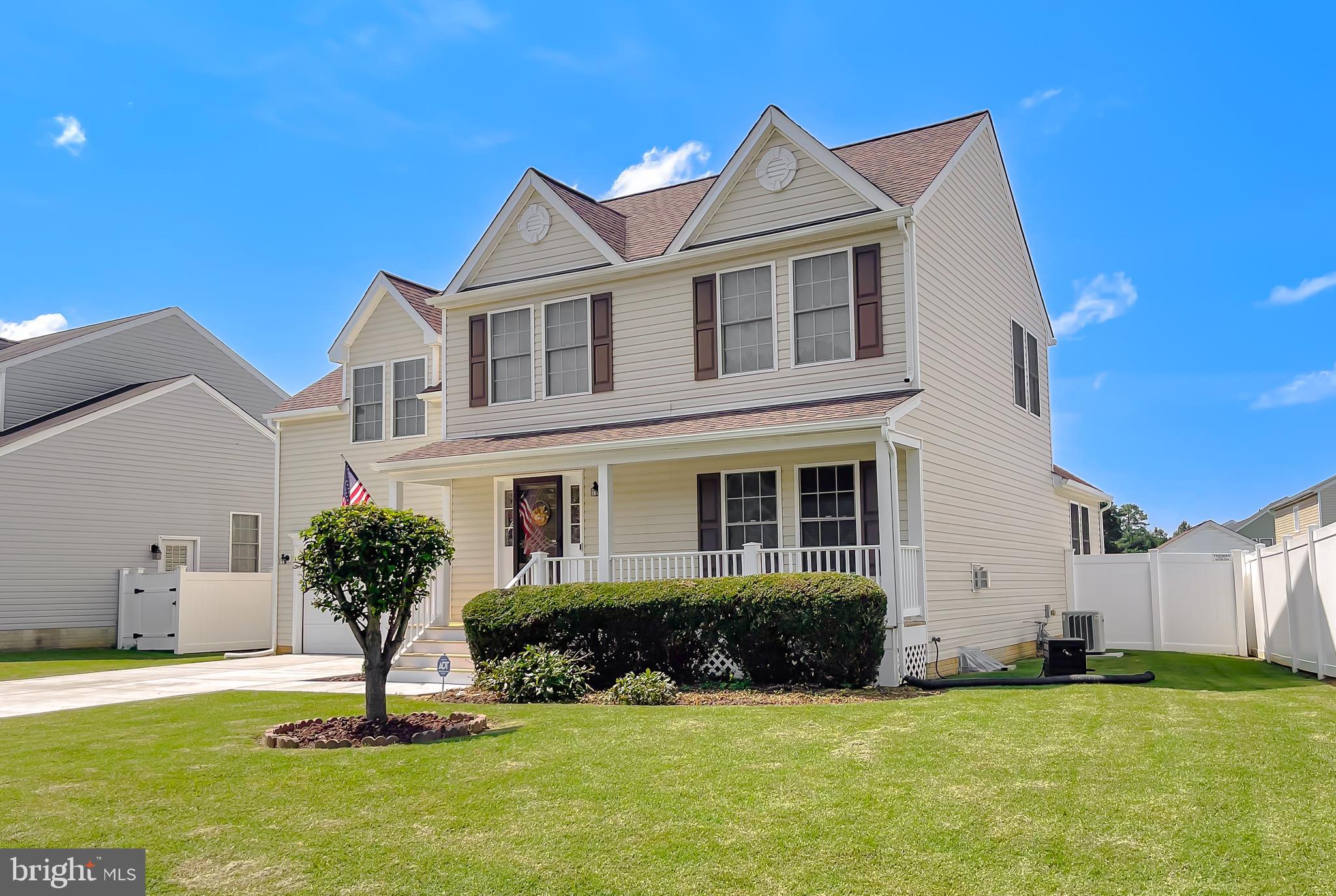 HICKORY HILLS NORTH - Residential