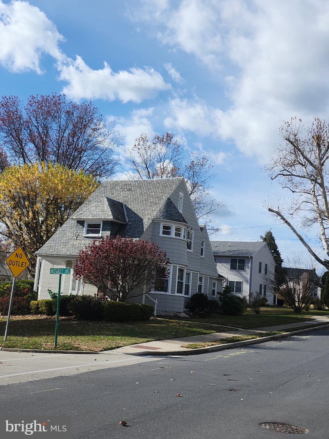 ORELAND - Residential Lease