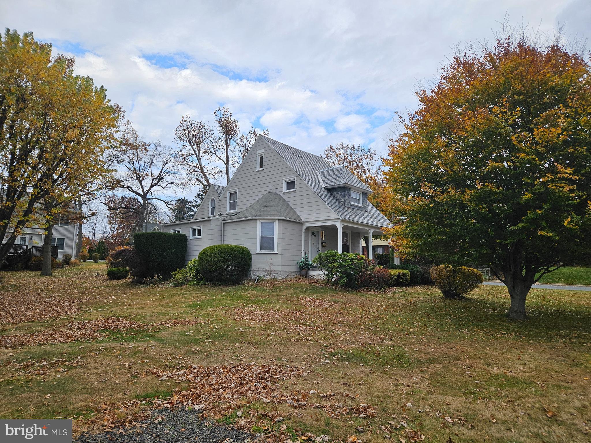 ORELAND - Residential Lease